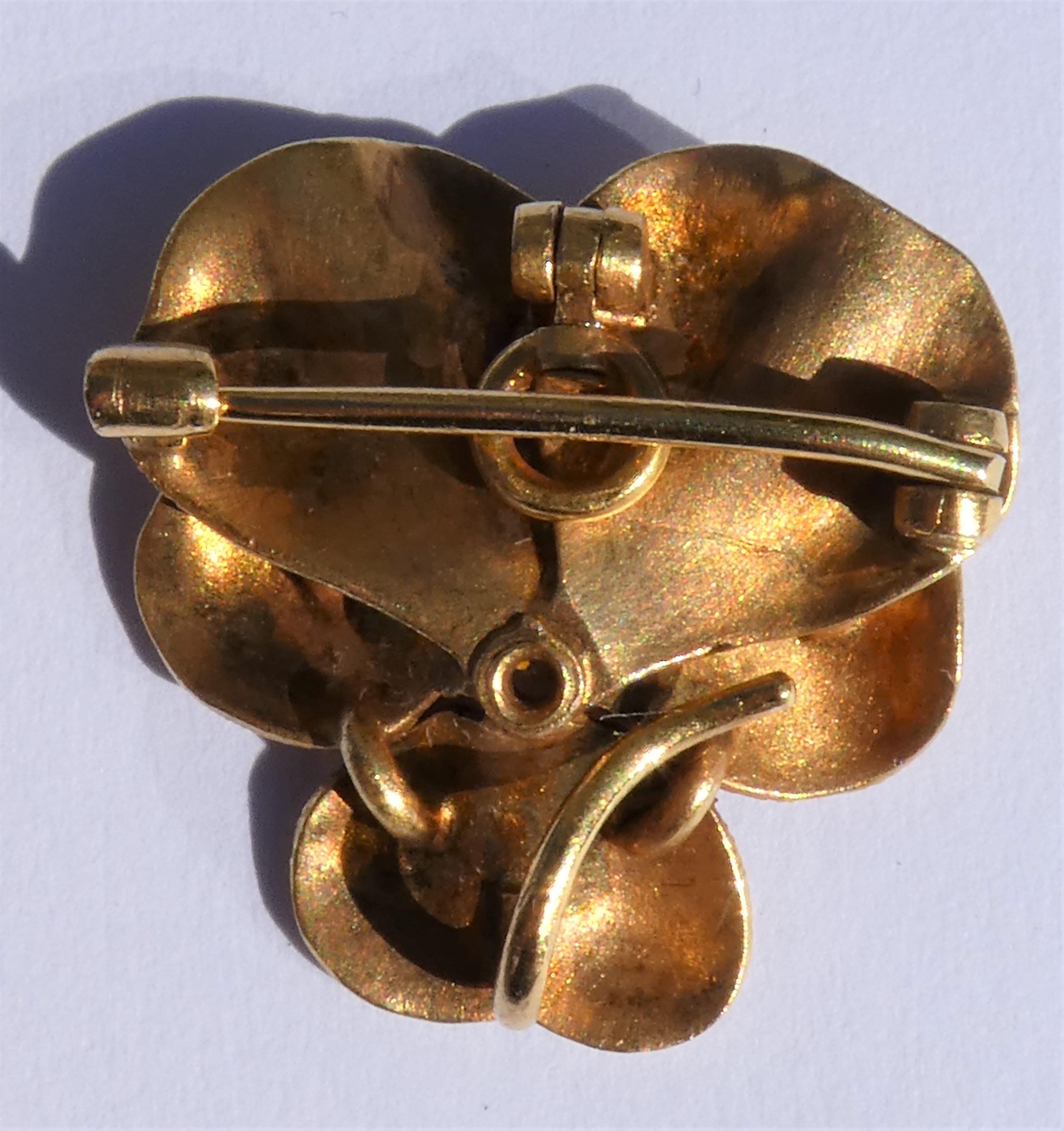 Old European Cut Art Nouveau Yellow Gold Diamond Pansy Pendant Brooch