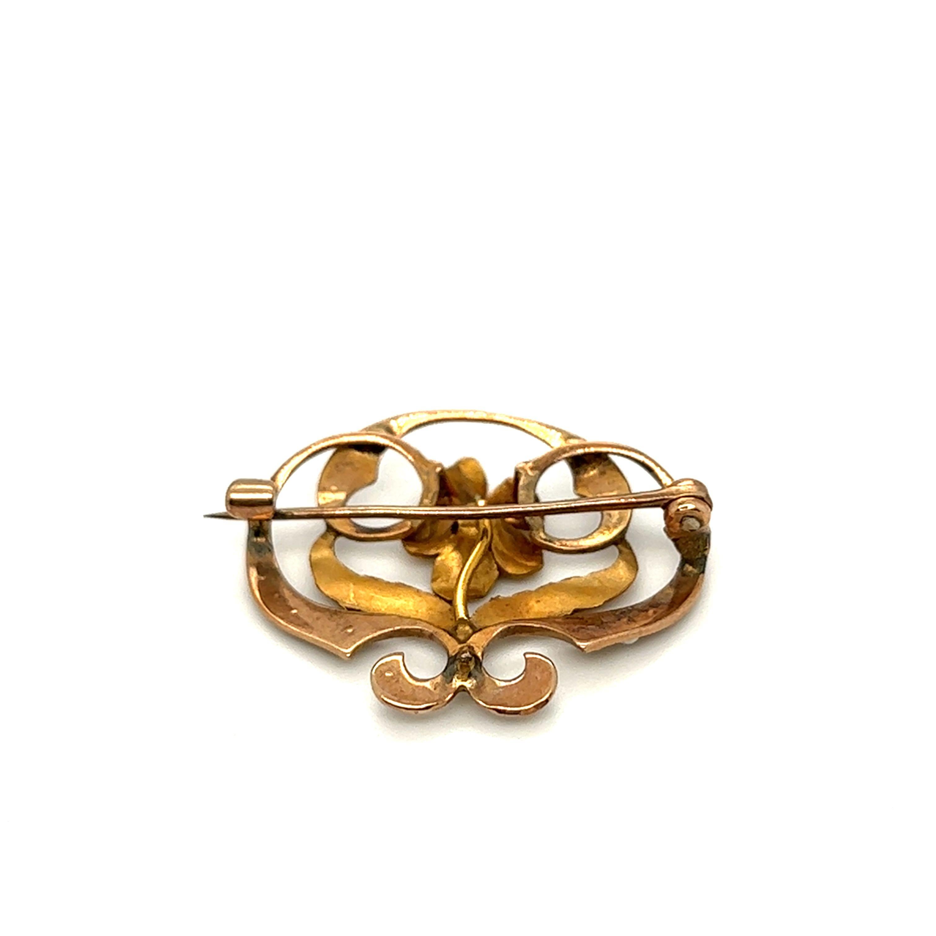 Art Nouveau Yellow Gold Seed Pearl Flower Brooch Pin In Good Condition For Sale In beverly hills, CA