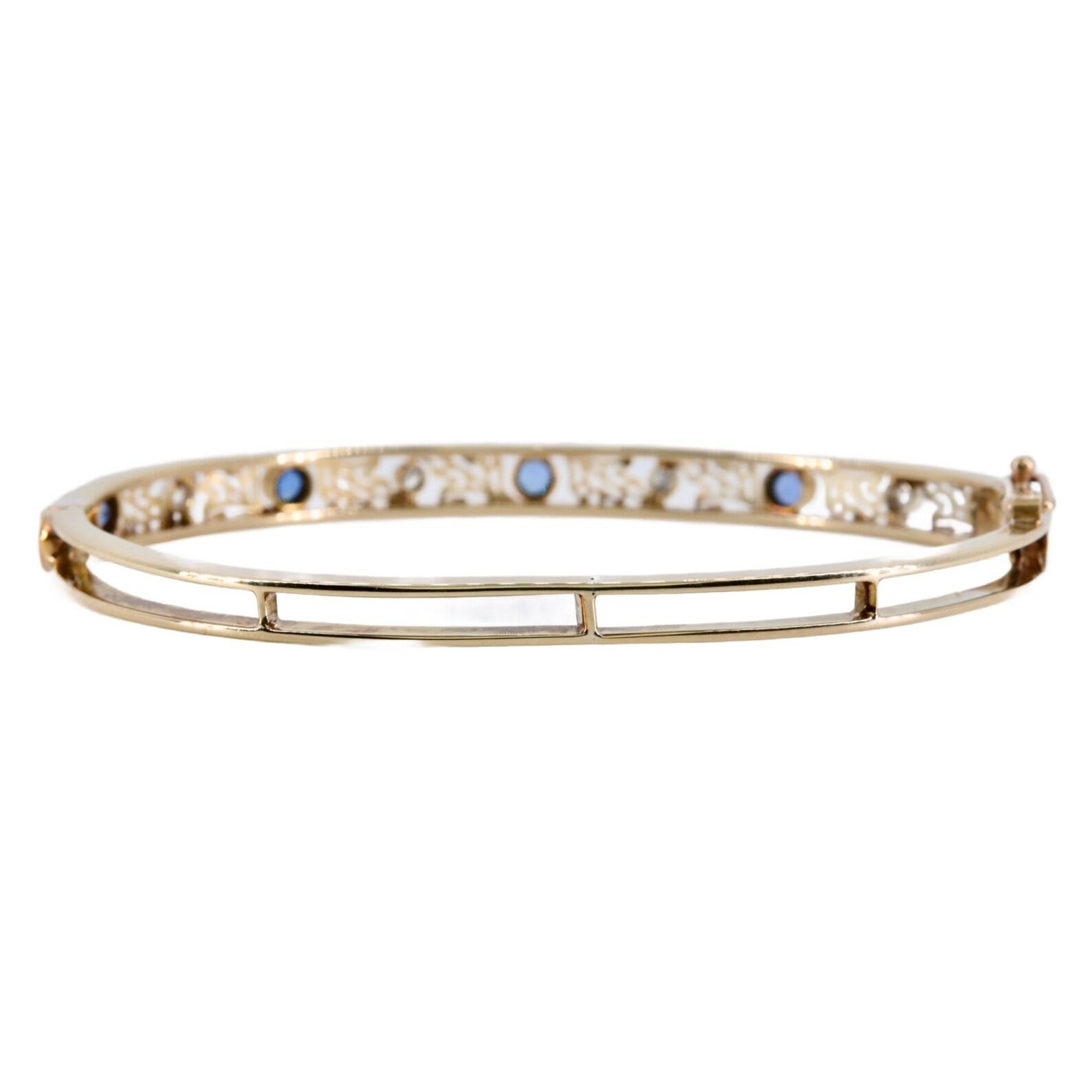 Art Nouveau Yogo Gulch Montana Sapphire, & Diamond Bangle Bracelet in Gold and P In Good Condition For Sale In Boston, MA