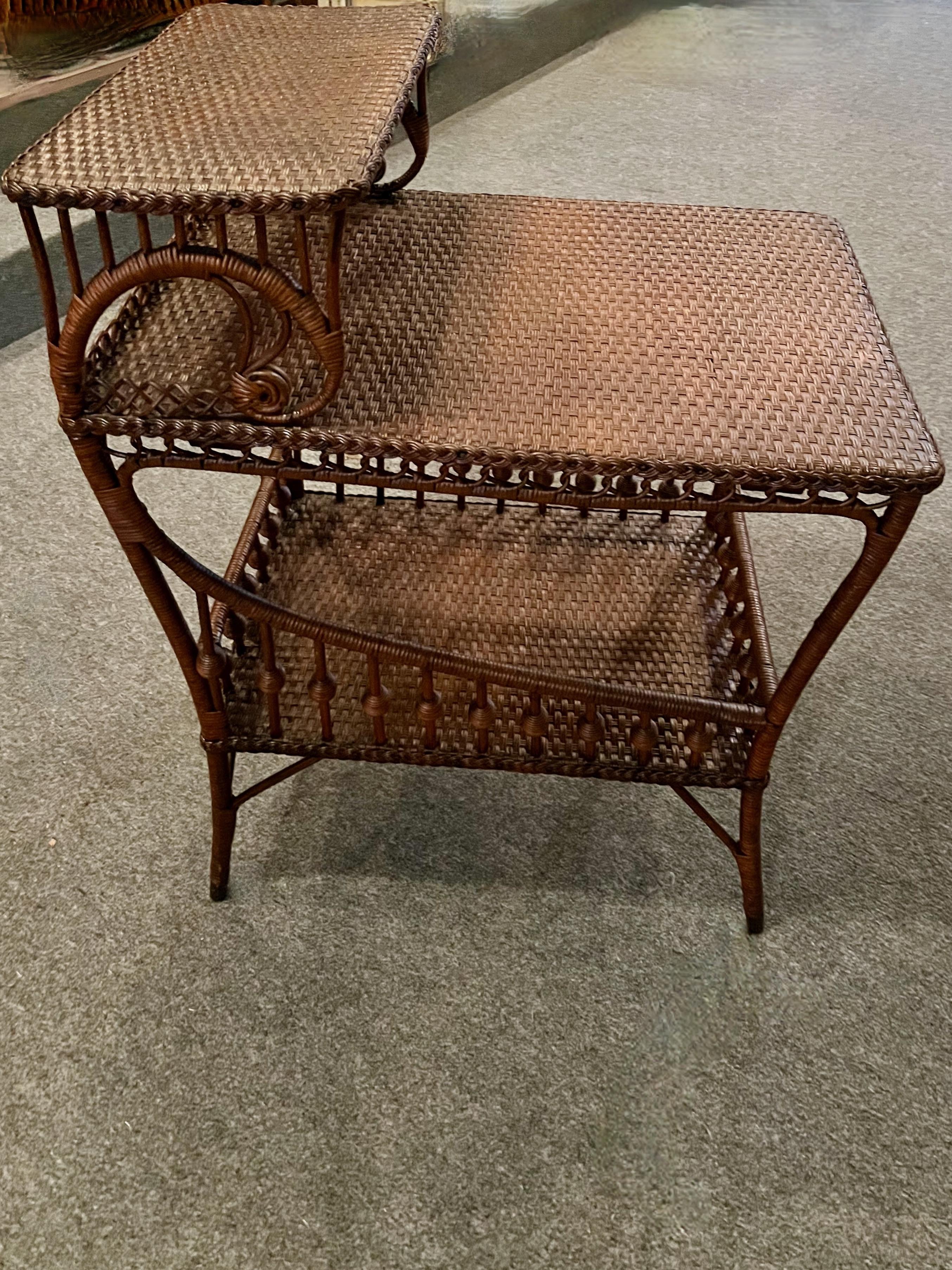 Art Nouveaux Wicker Three Step Side Table in Natural Finish with Woven Surfaces In Good Condition For Sale In Nashua, NH