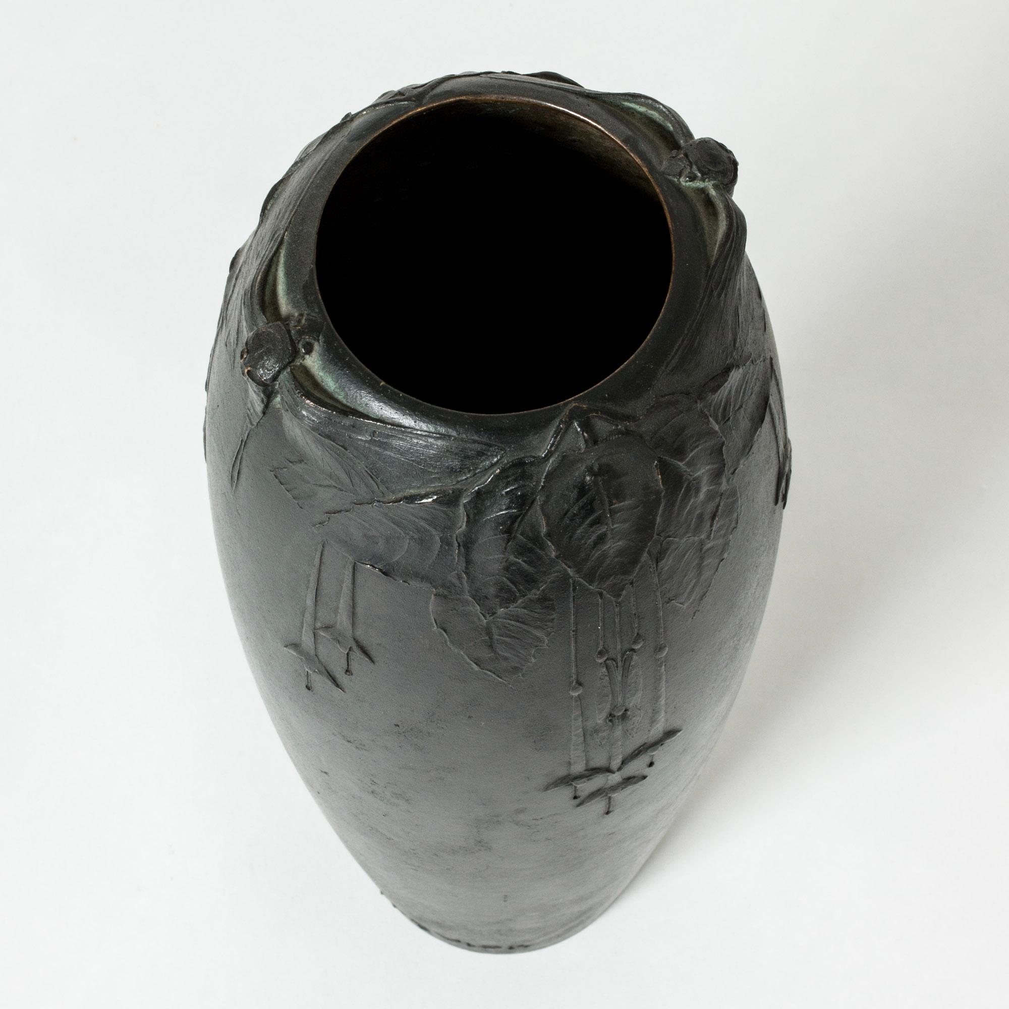 Scandinavian Modern Art Noveau Bronze vase by Hugo Elmqvist, Sweden, ca 1900 For Sale