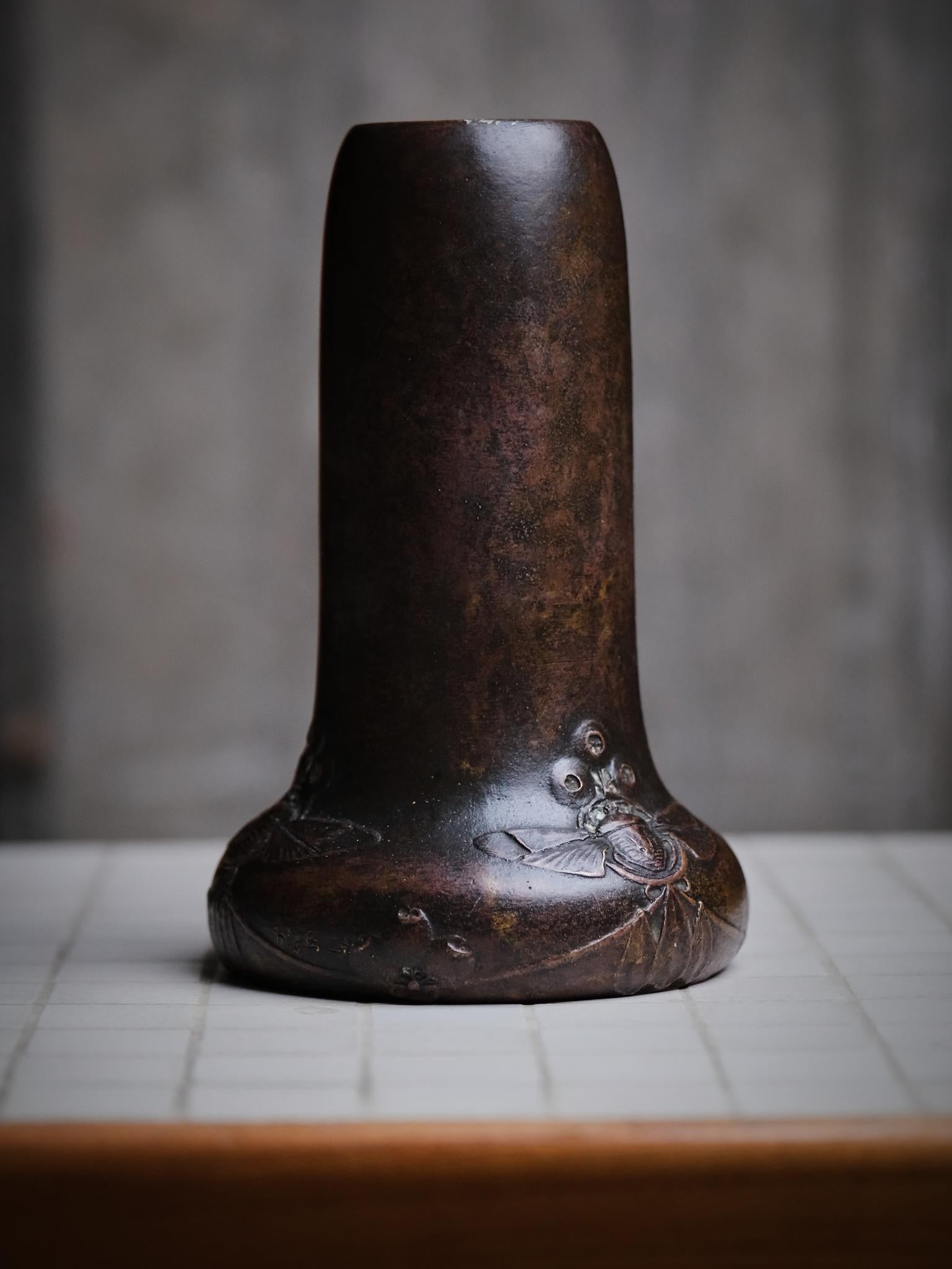 Scandinavo moderno Vaso in bronzo Art Noveau di Hugo Elmqvist, Svezia, inizio XX secolo in vendita