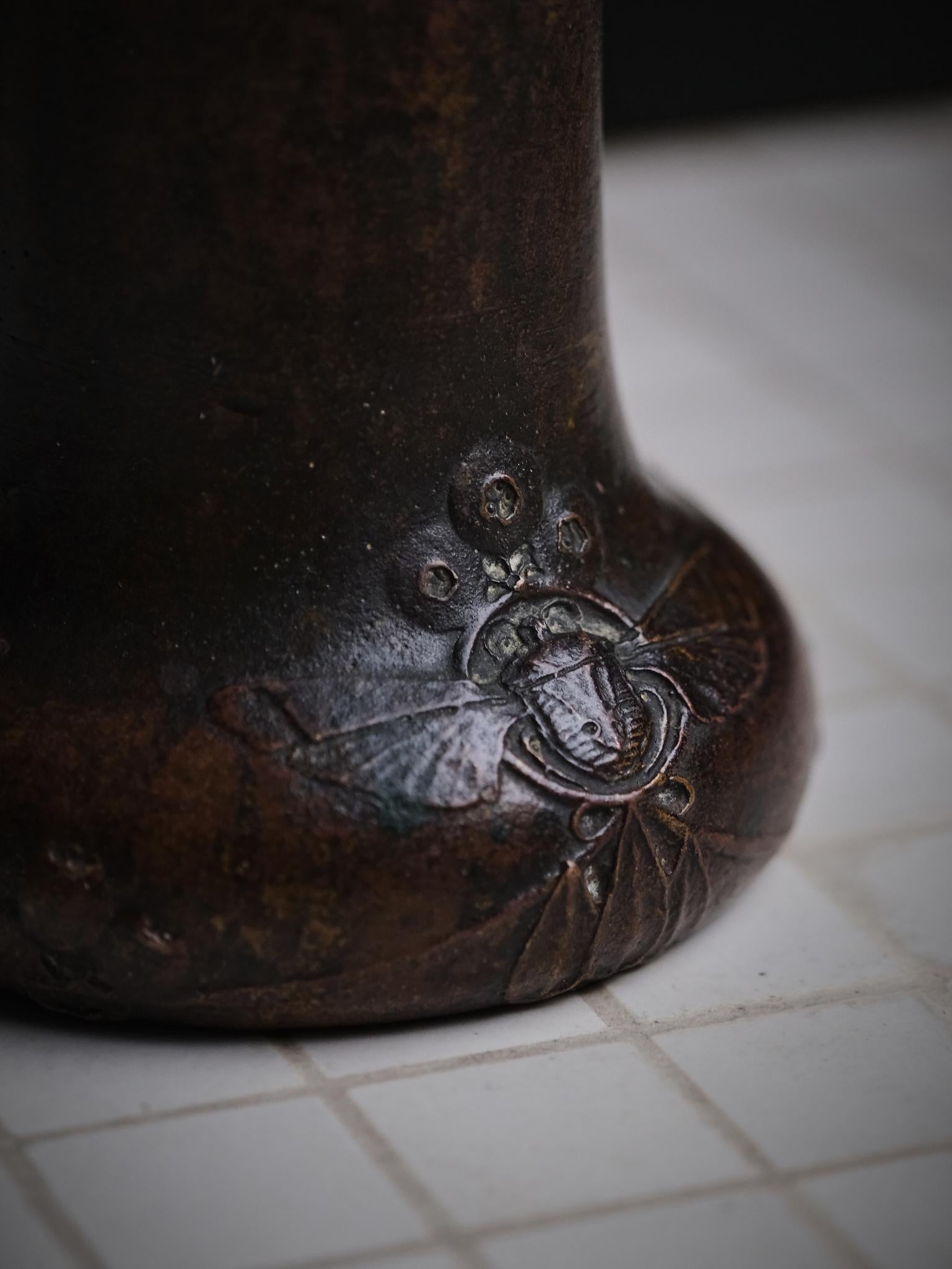 Svedese Vaso in bronzo Art Noveau di Hugo Elmqvist, Svezia, inizio XX secolo in vendita