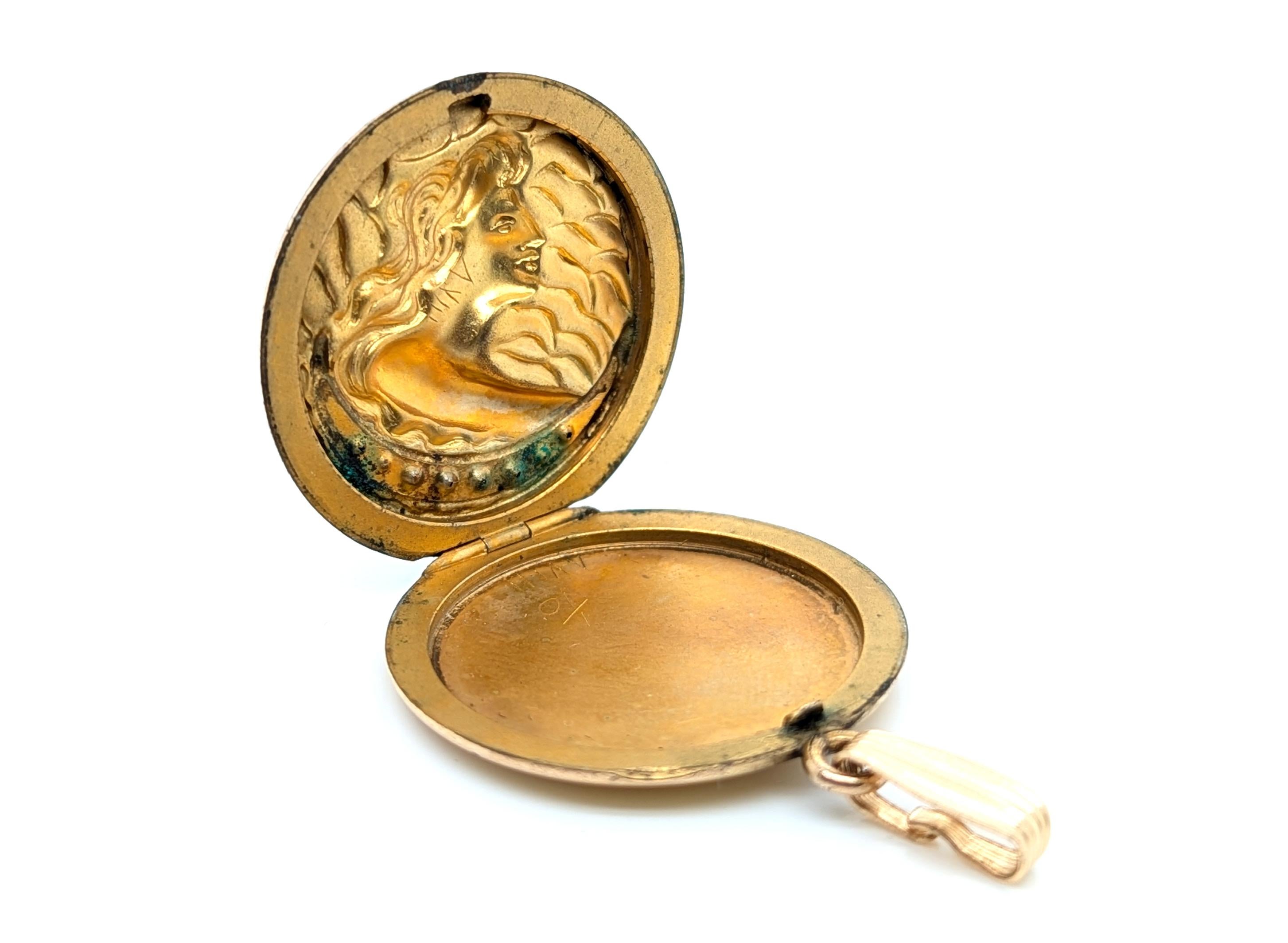 Art Nouveau Art Noveau Cameo Locket Pendant Necklace Vintage Antique Original 1910's