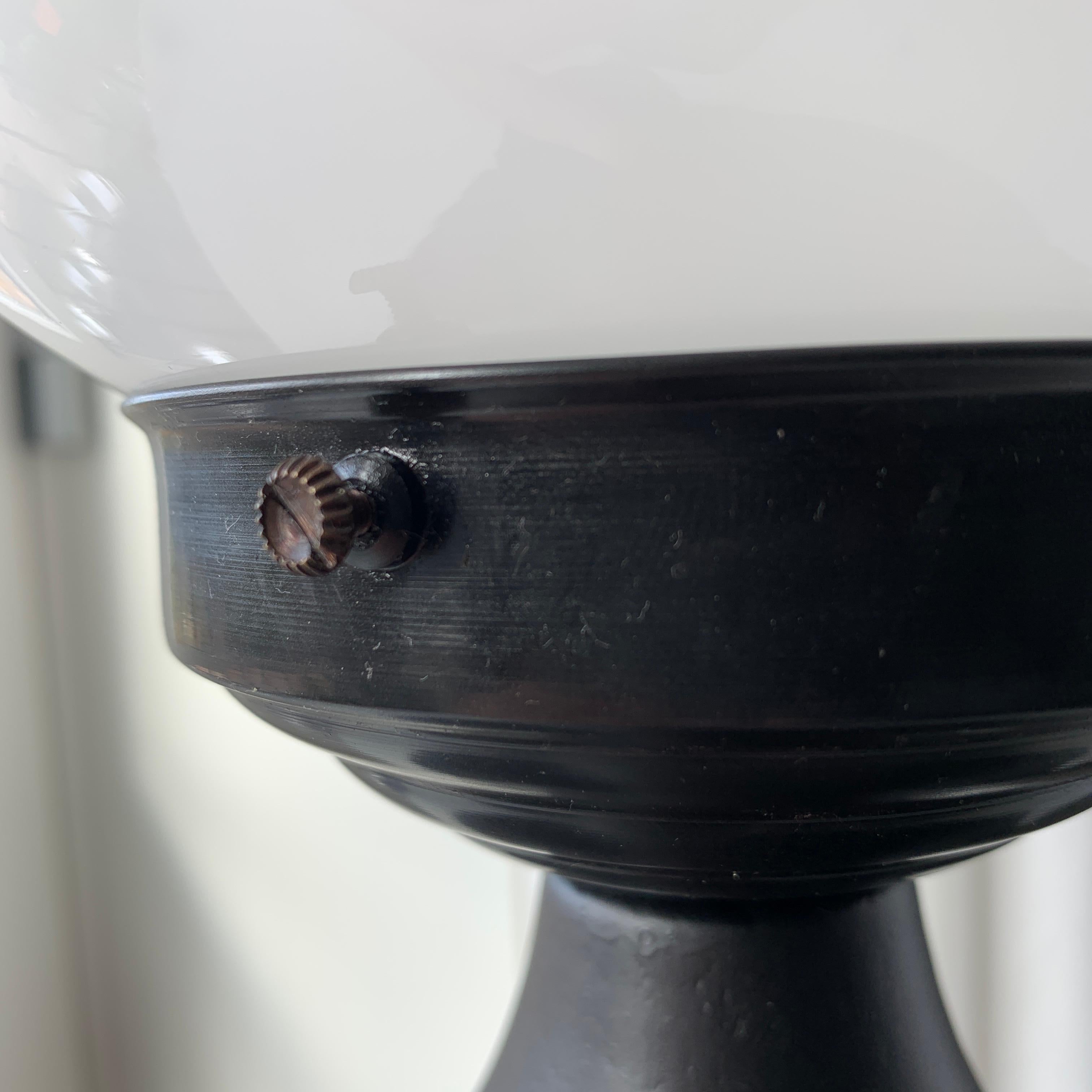 Art Noveau Elephant Table Lamp with Opaline Glass For Sale 5