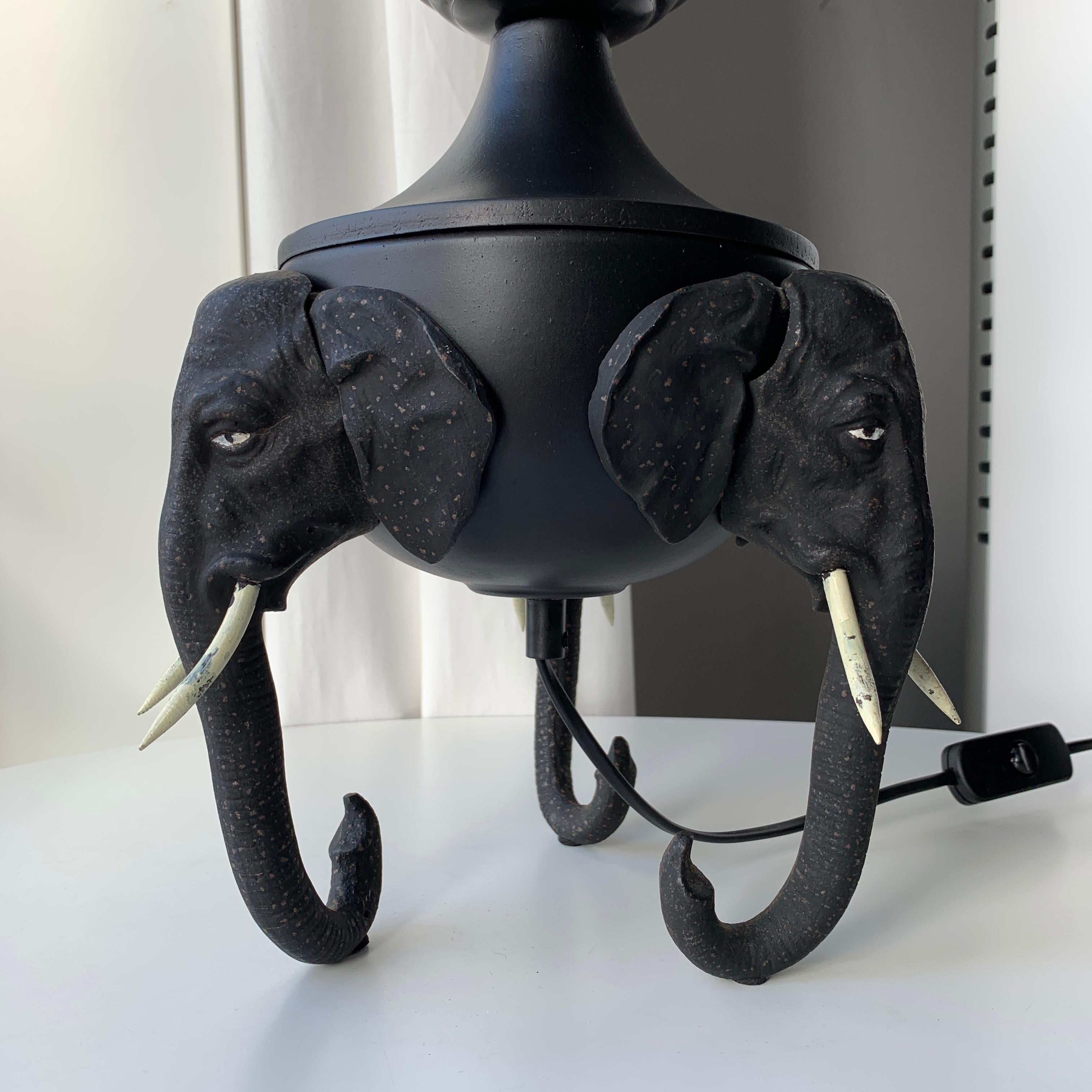 Art Noveau Elephant Table Lamp with Opaline Glass For Sale 6
