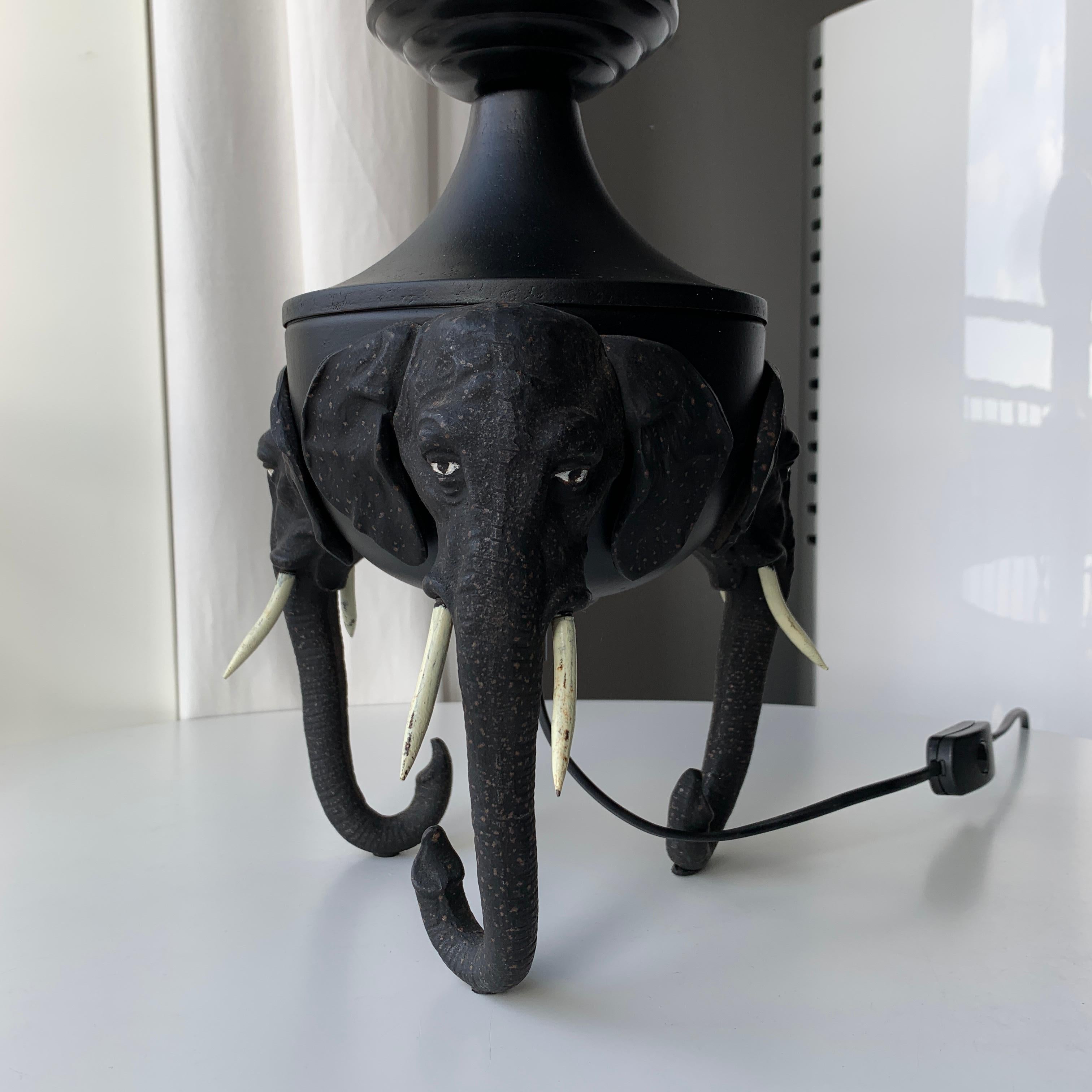 Art Noveau Elephant Table Lamp with Opaline Glass For Sale 9