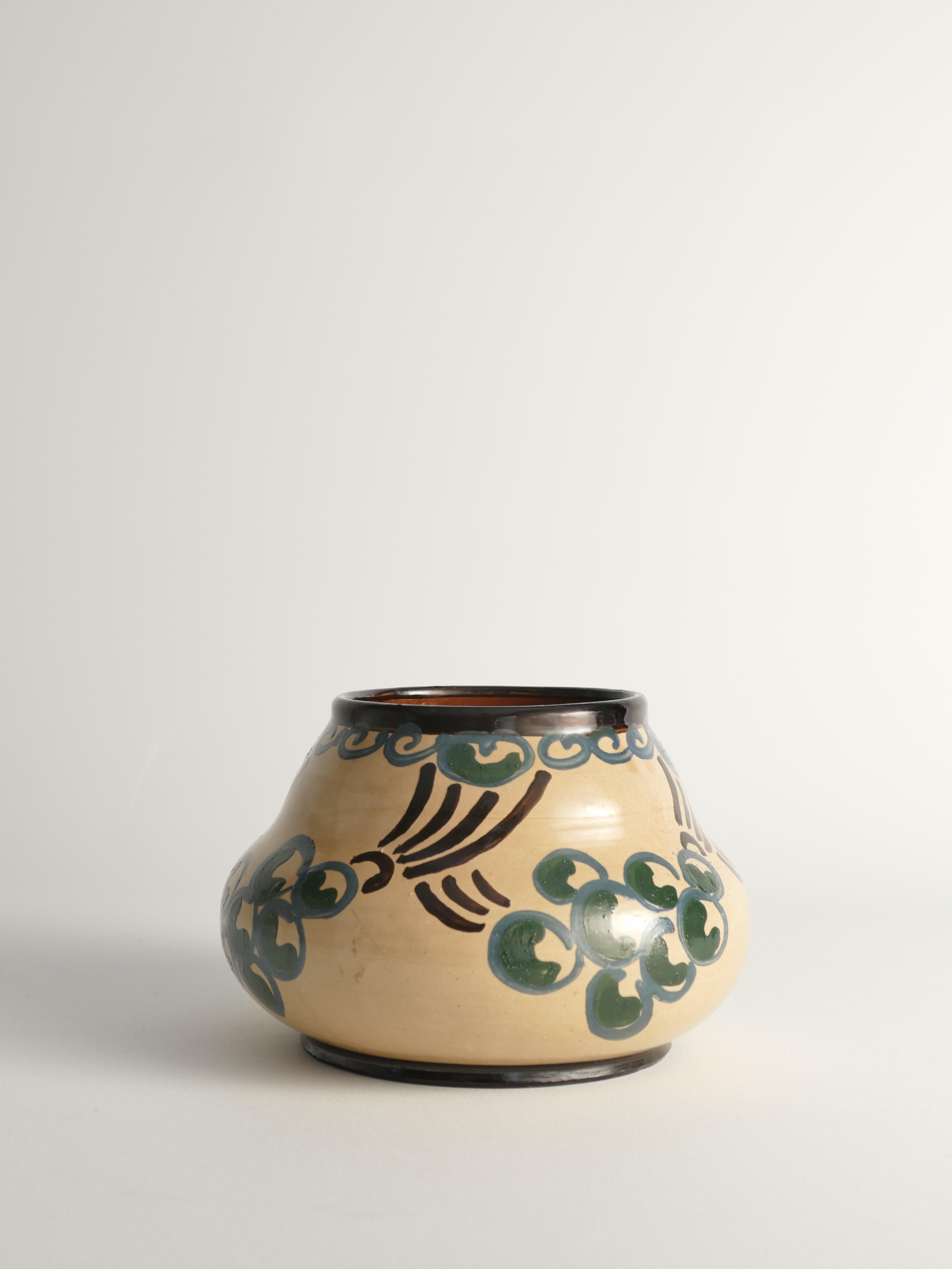 Art Noveau Floral Motif Vase by Agda Österberg, St. Erik Lervarufabriker, 1910s 2
