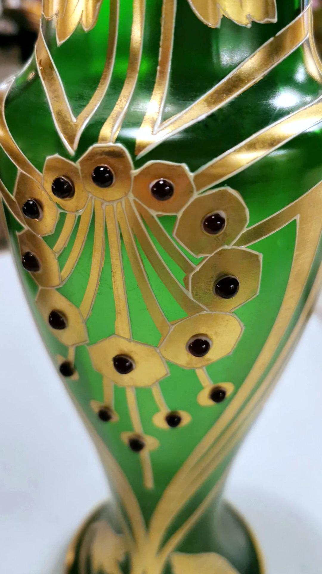 Jugendstil Legras & Cie Paar  Französische Vasen mundgeblasen und mit Gold verziert EnameL (20. Jahrhundert) im Angebot