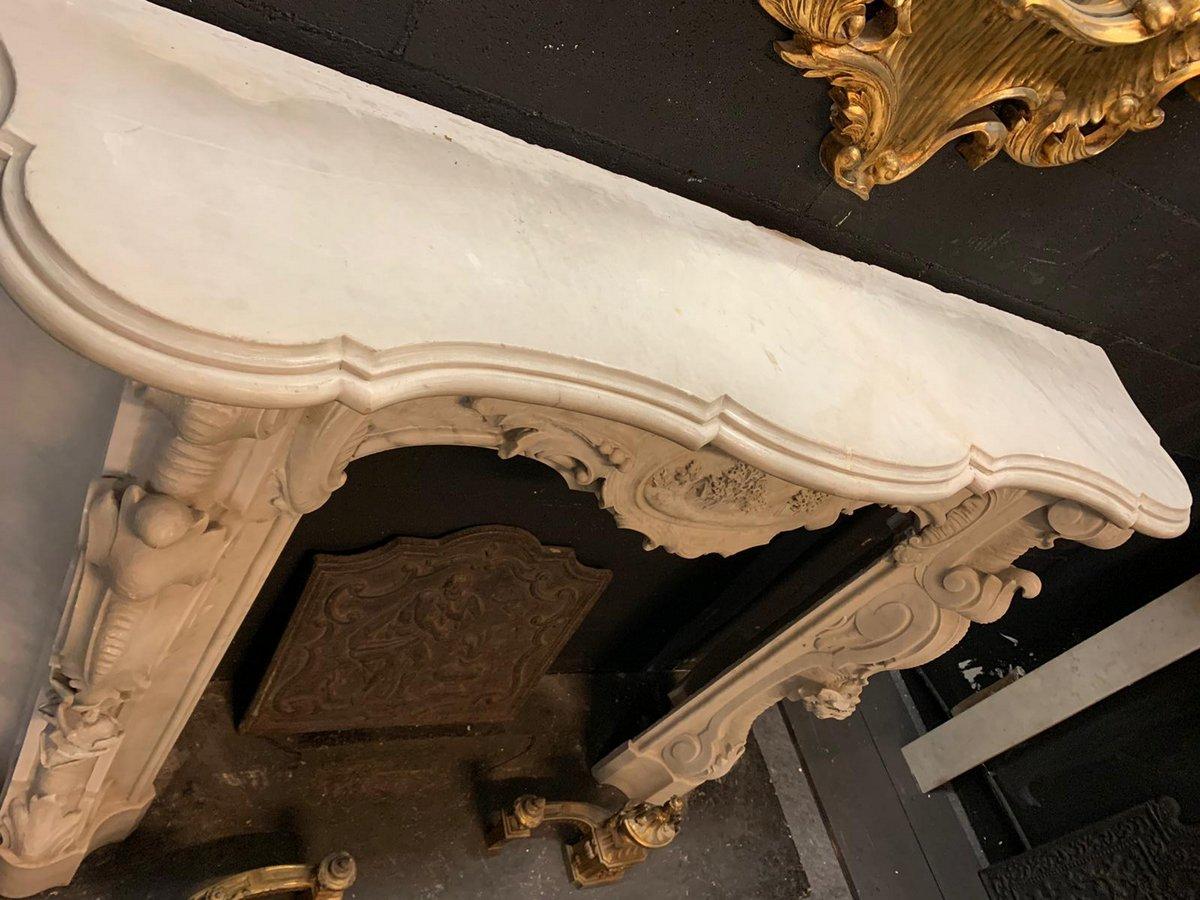 Art Noveau Mantel Fireplace in White Carrara Marble, Early 1900s, Italy For Sale 4