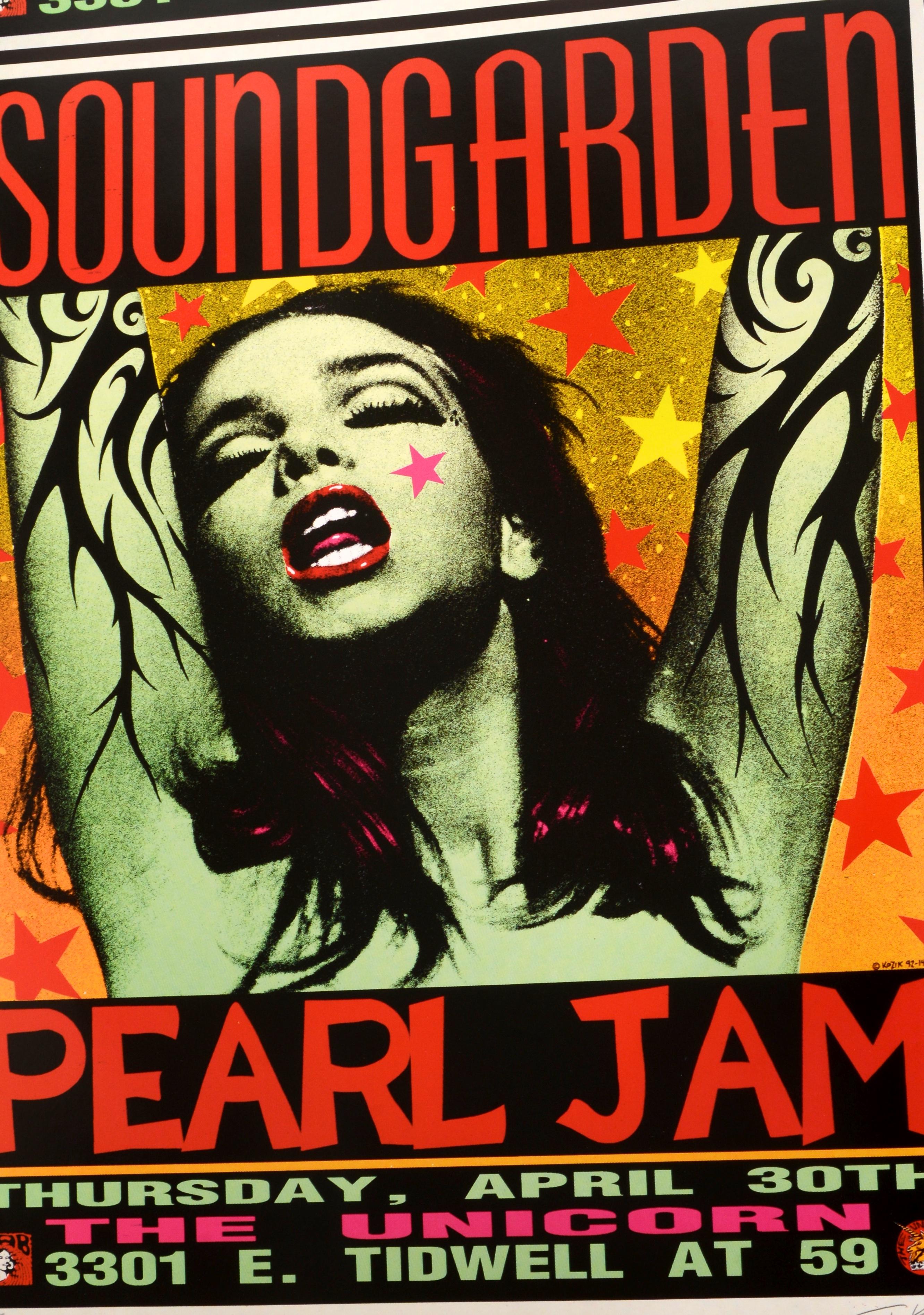 Arte del Rock Moderno: La Explosión de los Pósters por Paul Grushkin y Dennis King en venta 1
