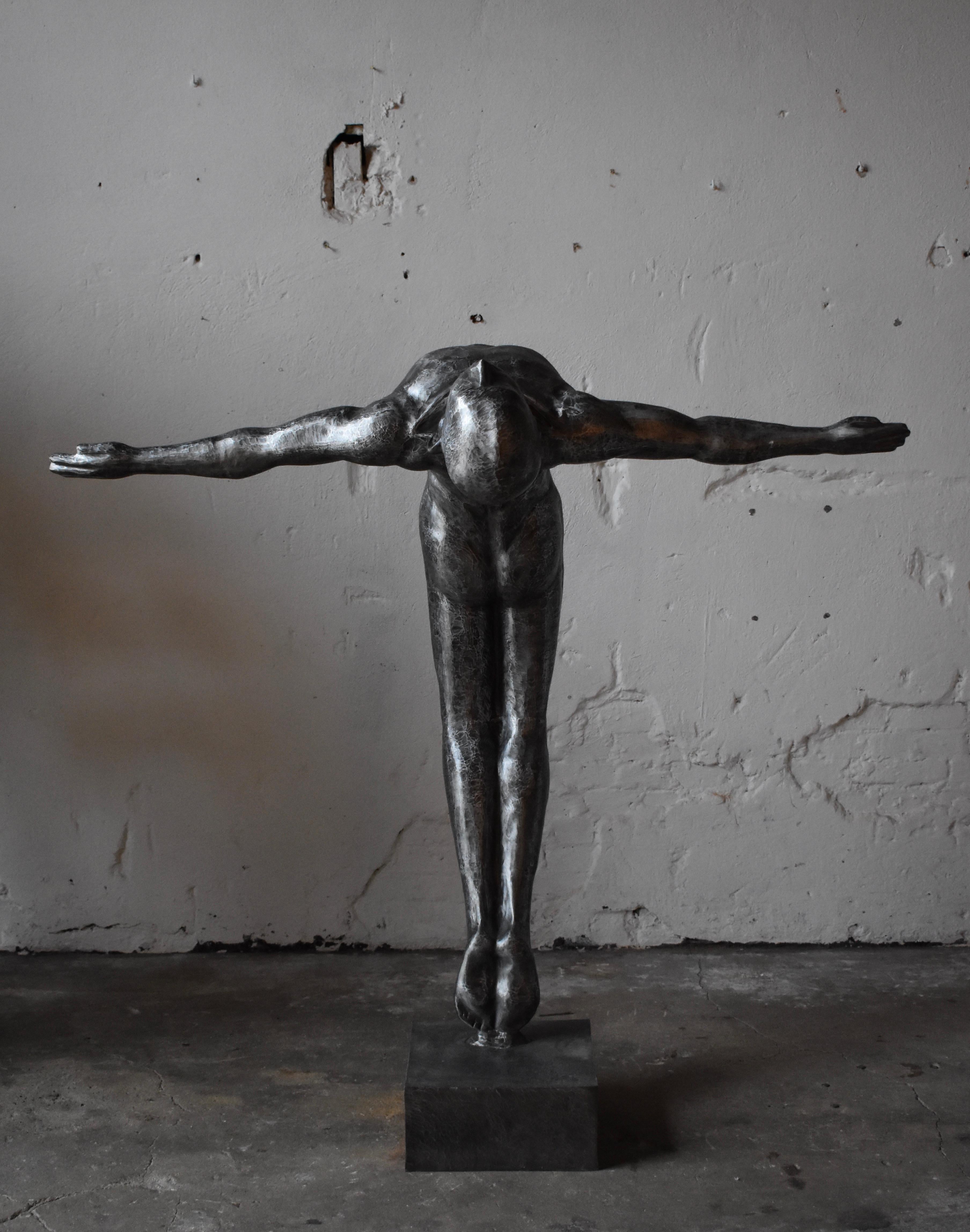20th Century Art People Gallery Paris, Sculpture in Aluminum For Sale