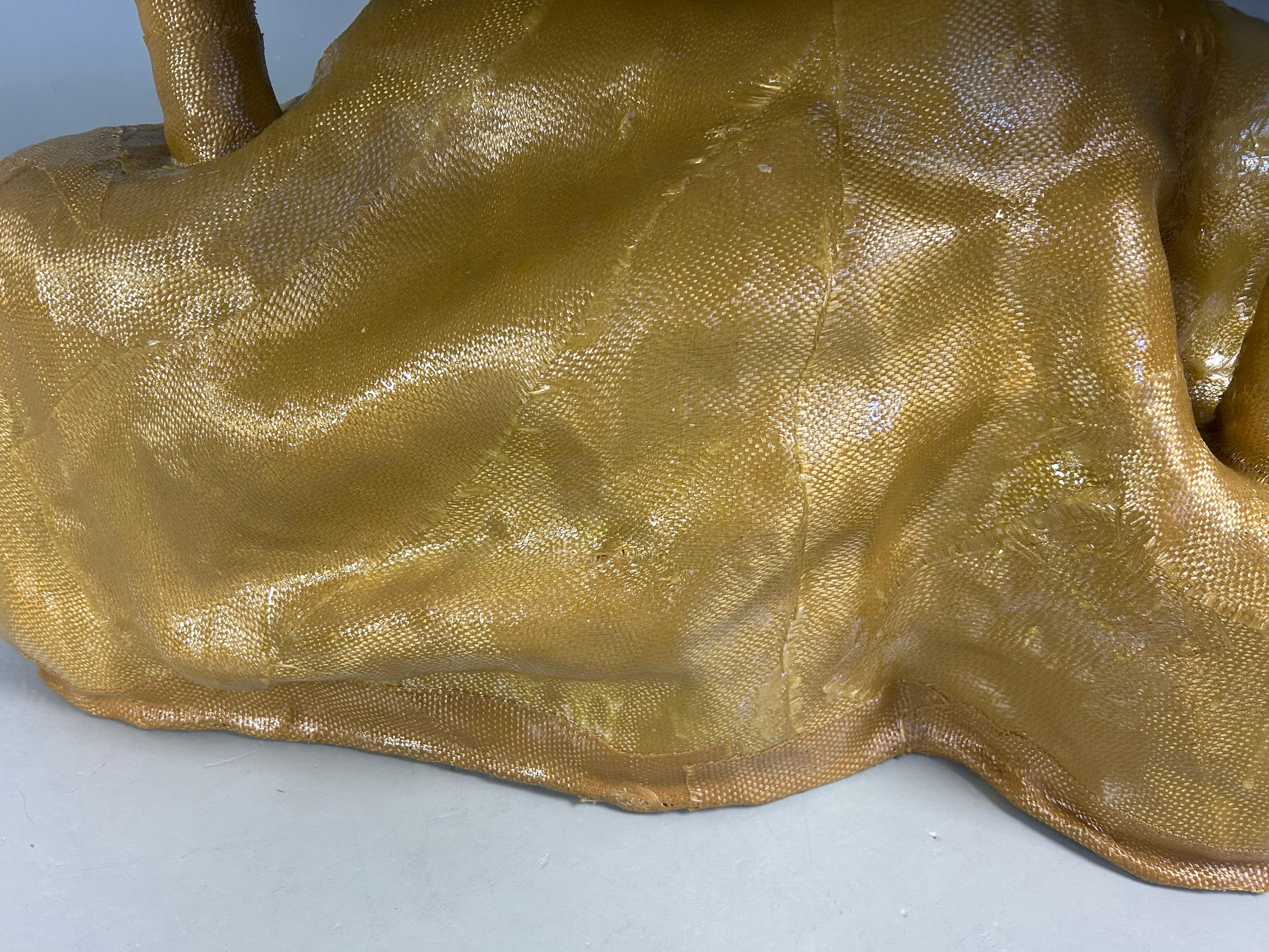 Pieza de arte Mesa de centro Kevlar y hormigón Concreto en venta