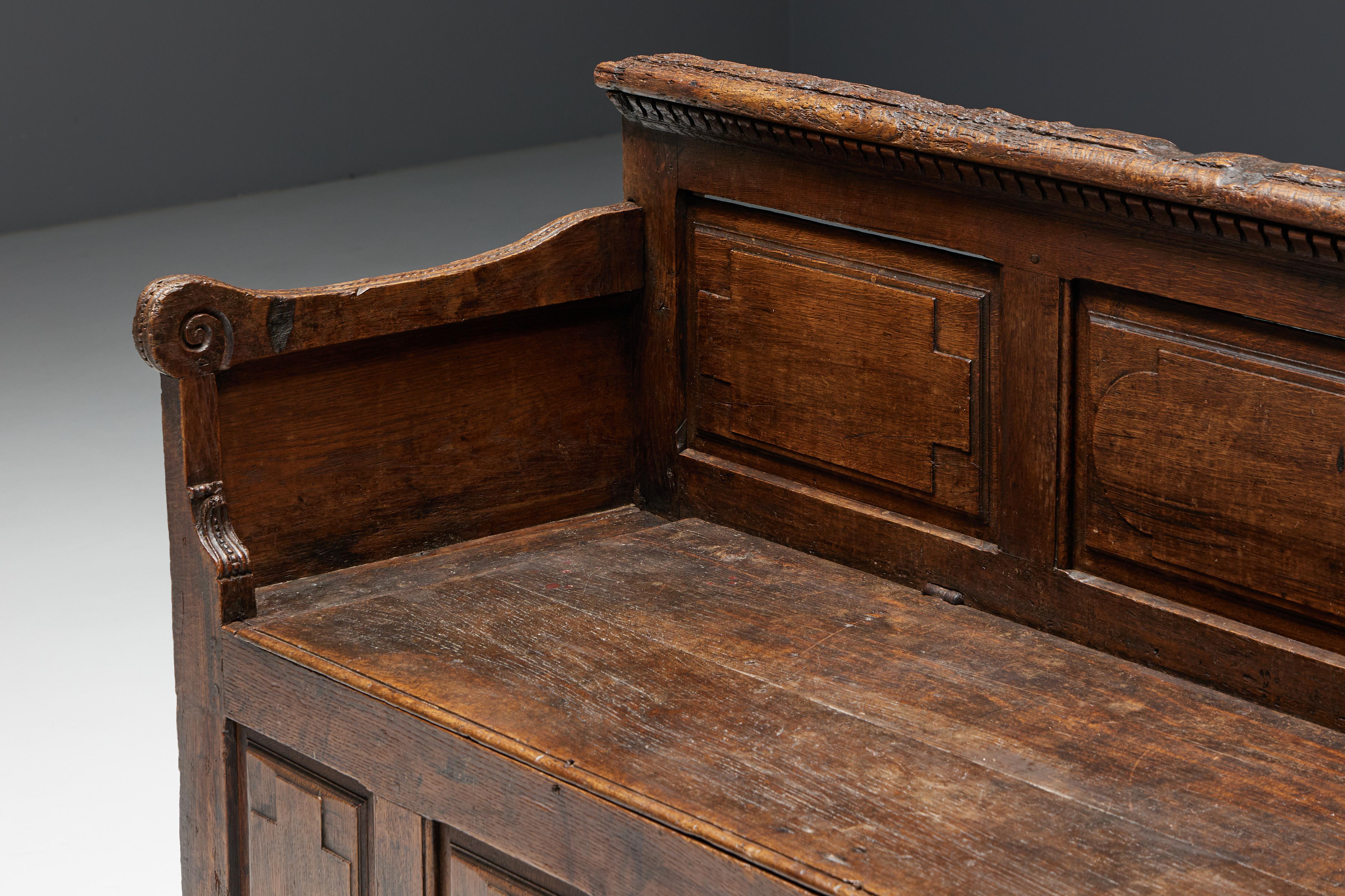 French Art Populaire Chest Bench, France, 17th Century For Sale