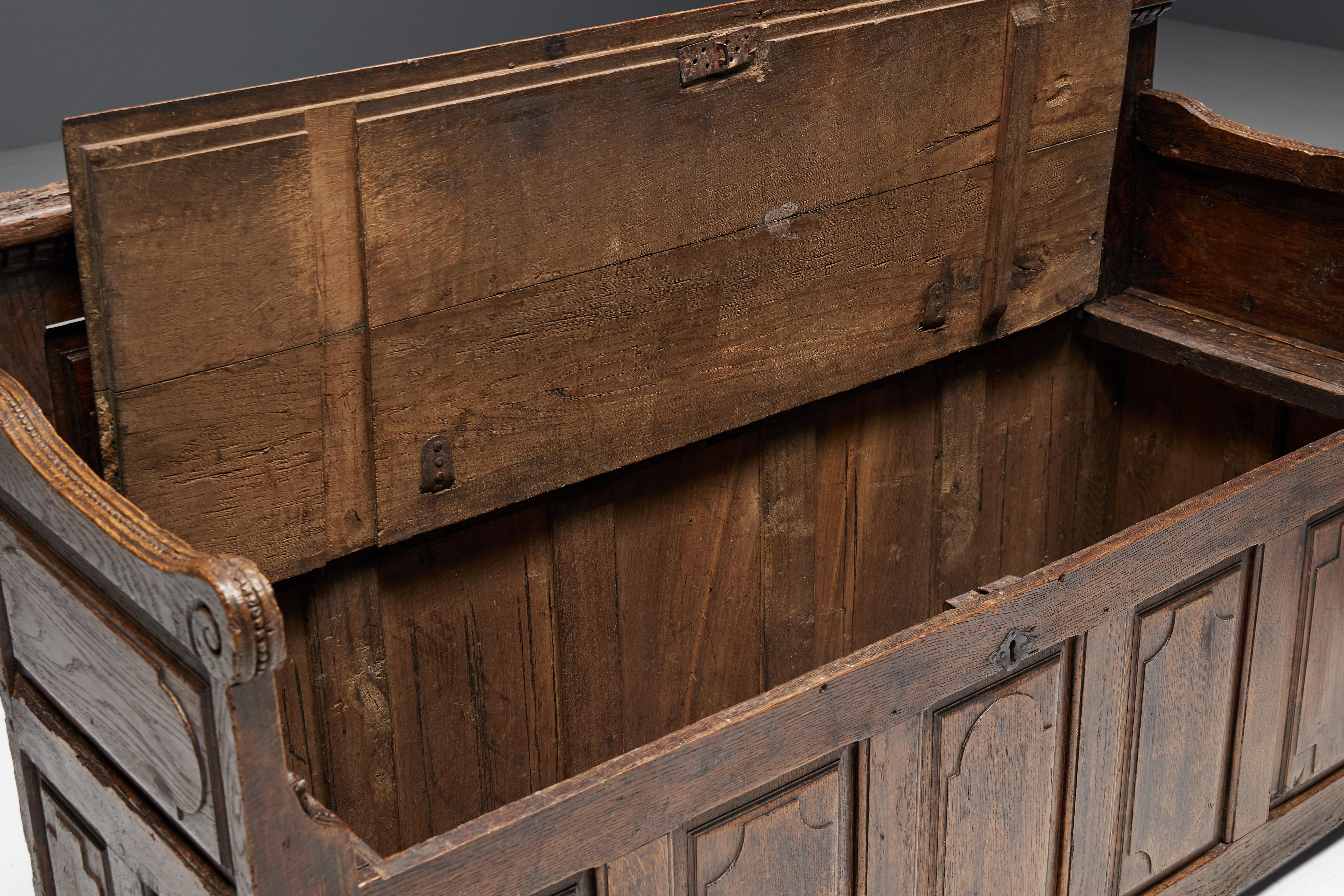 Wood Art Populaire Chest Bench, France, 17th Century For Sale