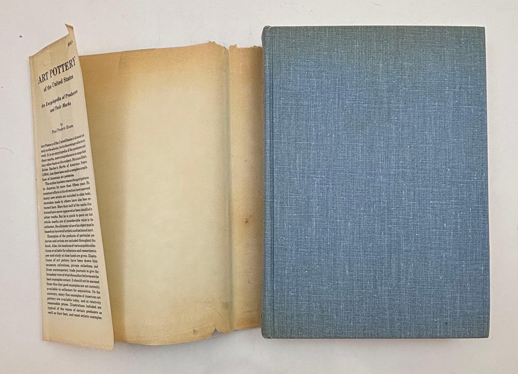 Art Pottery of the United States: An Encyclopedia of Producers and Their Marks In Fair Condition For Sale In North Hollywood, CA