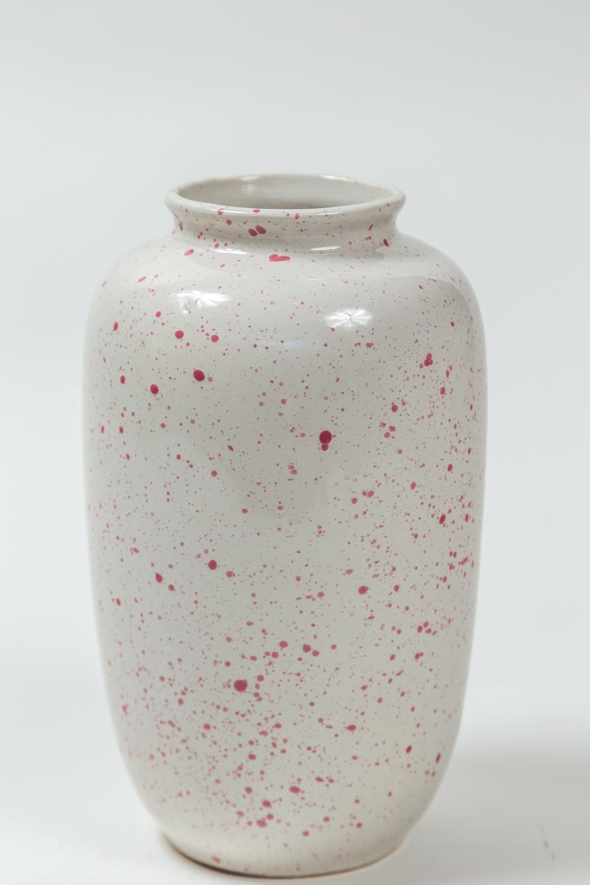 Spatterware-Vase aus Kunstkeramik von Sheila Fournier, England, 20. Jahrhundert im Zustand „Gut“ im Angebot in Chappaqua, NY