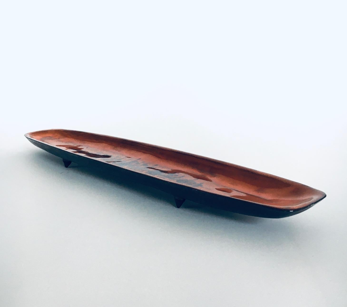 Art Pottery Studio Surfboard Dish by Sanchez for Perignem Studios, Belgium 1960s For Sale 3