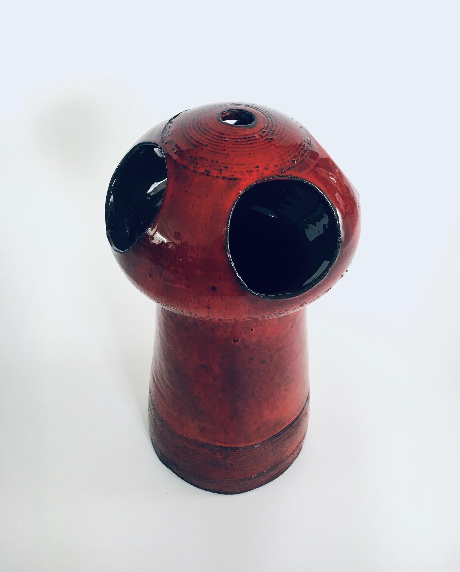 Art Pottery Studio Tower Vase by Emiel Laskaris for Perignem Studios, 1960's In Good Condition For Sale In Oud-Turnhout, VAN