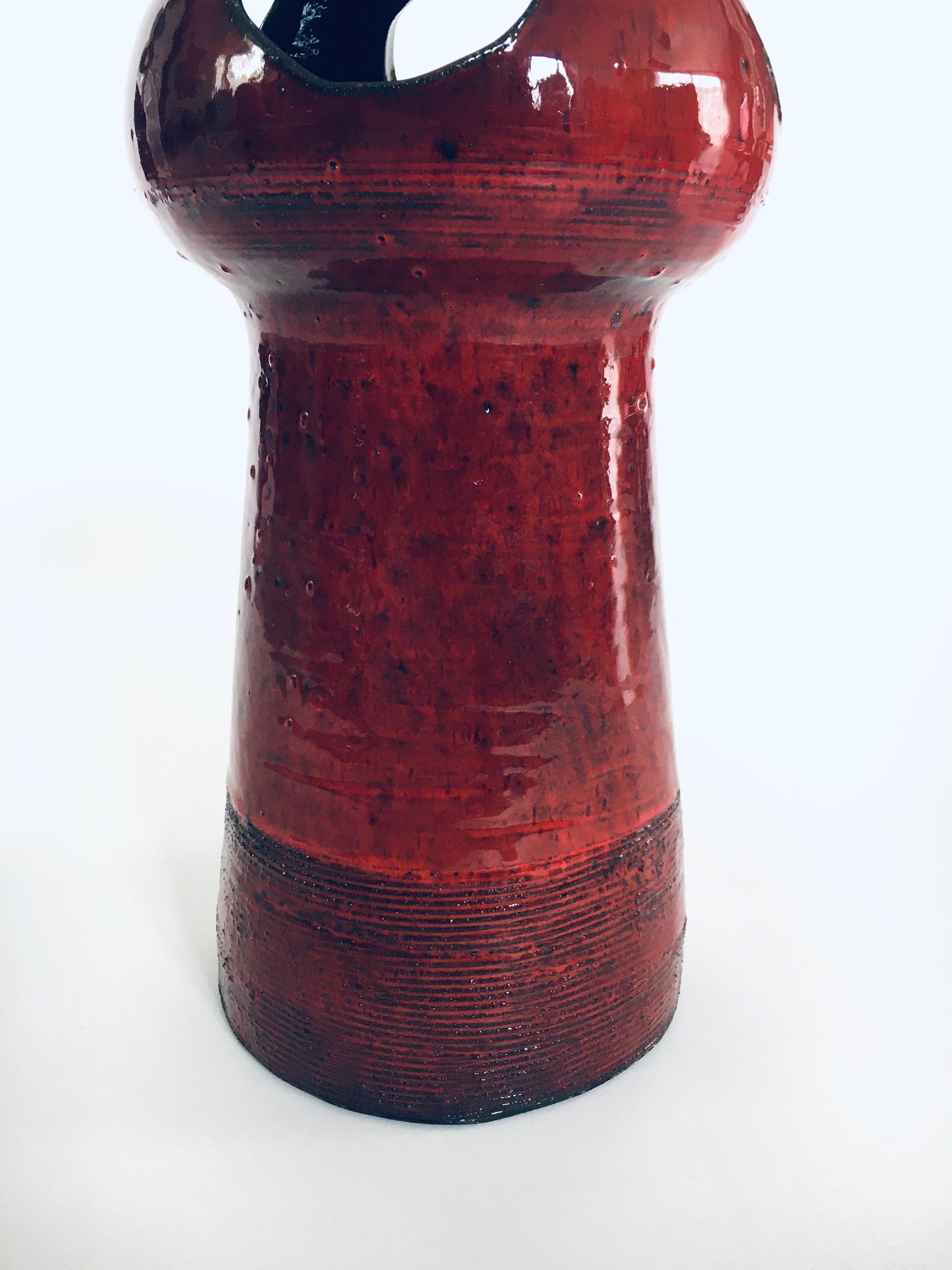 Ceramica Vaso a torre Art Pottery Studio di Emiel Laskaris per Perignem Studios, anni '60 in vendita