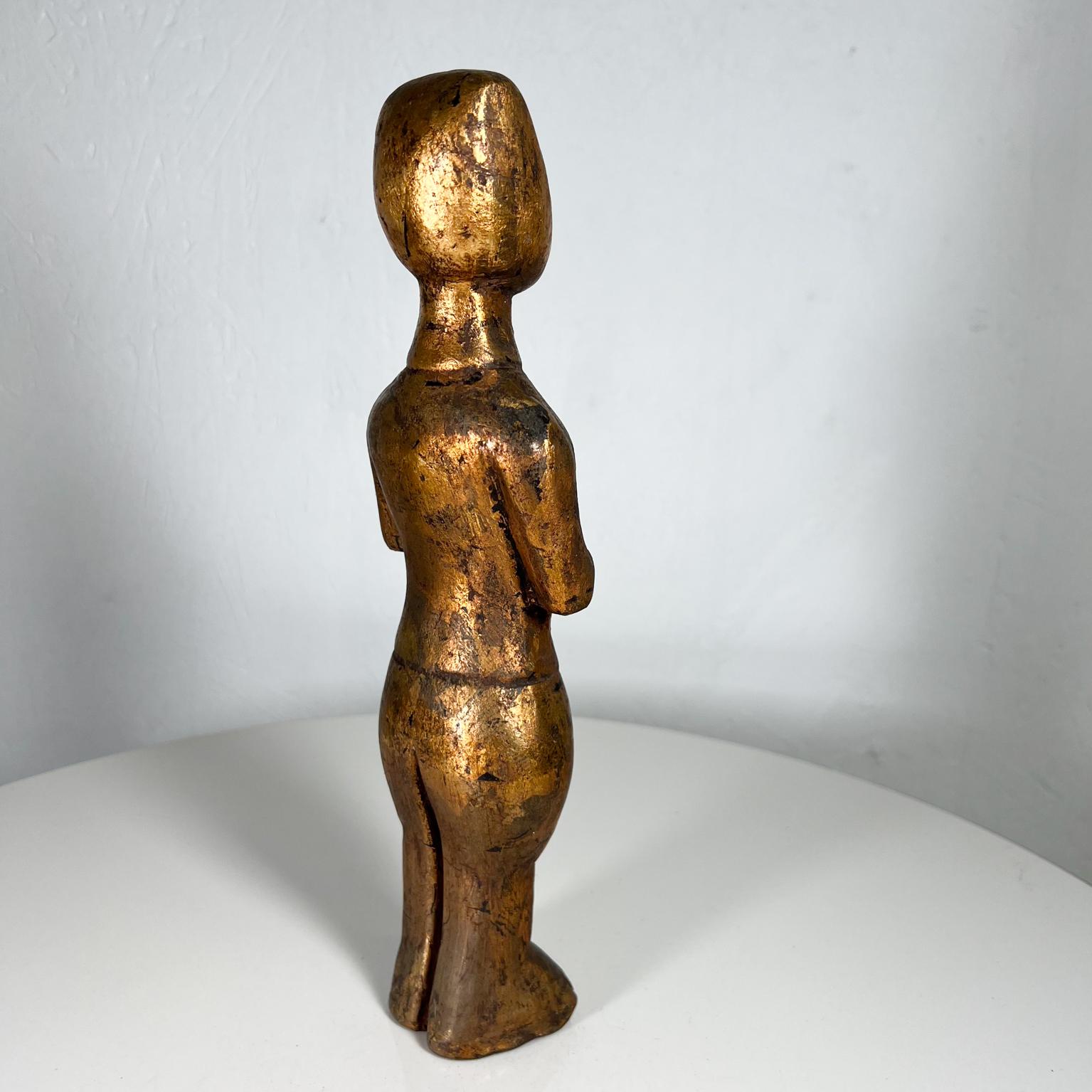 Sculpture d'art - Figurine cycliste Oscar dorée en vente 1
