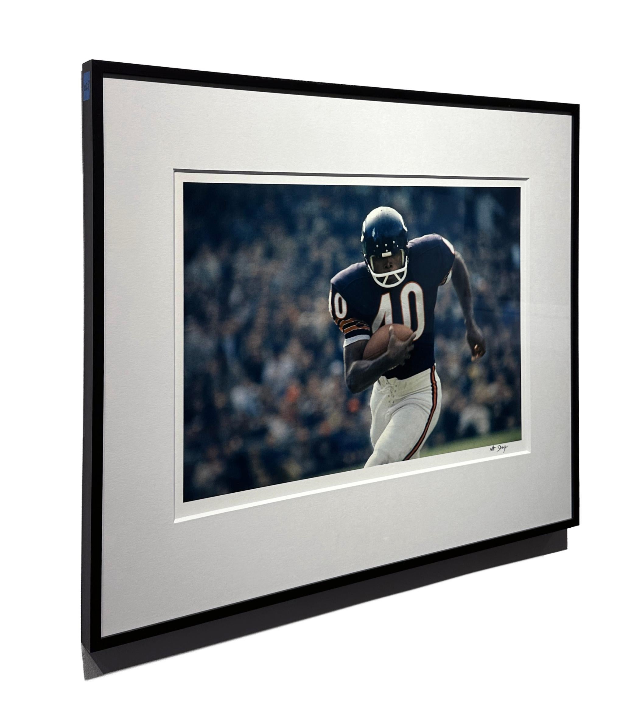 Gale Sayers #40, 1966 – Farbfotografie von Art Shay für Sports, illustriert im Angebot 2