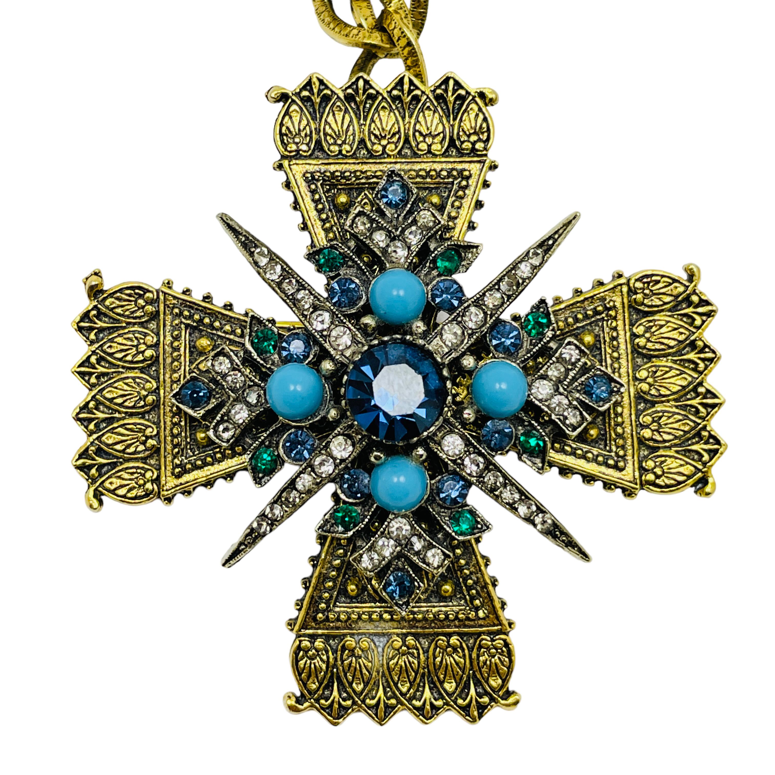 ART signiert Vintage Gold Ton Malteserkreuz Türkis Designer Halskette Brosche für Damen oder Herren im Angebot