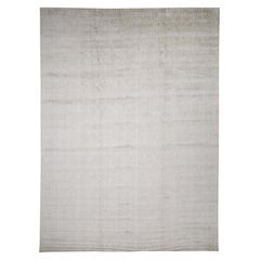 Art Silk Hand-Loomed Tone on Tone Oriental Rug