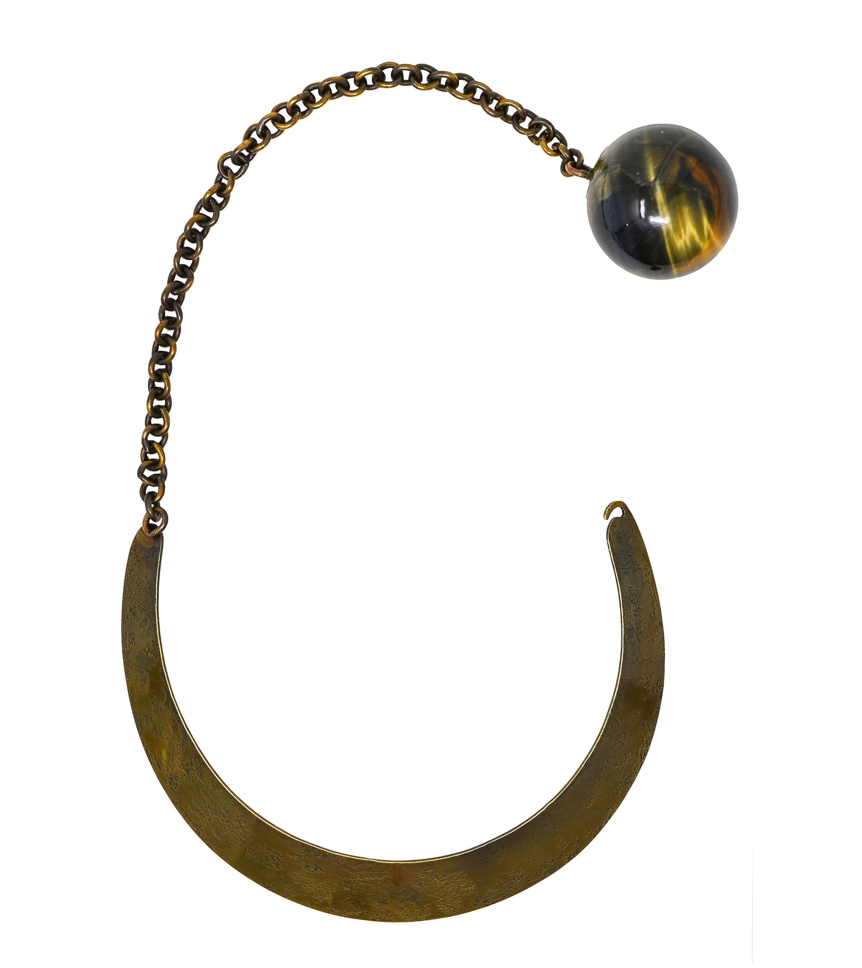 Art Smith 1950's Modernist Tiger's Eye Brass Sphere Vintage Collar Necklace In Excellent Condition For Sale In Philadelphia, PA