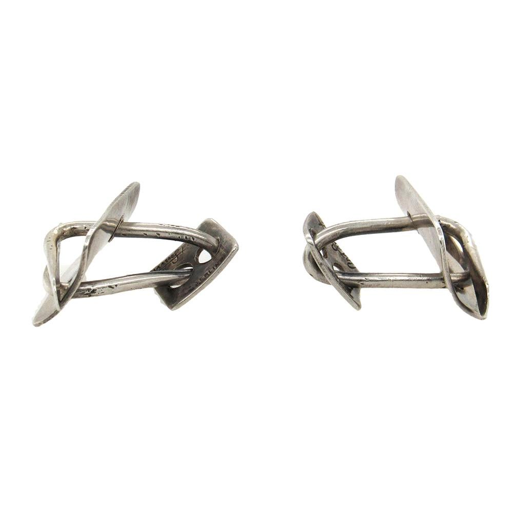 Rare sterling silver Modernist cufflinks, circa 1960, by renowned Greenwich Village artist Art Smith, these sculptural cufflinks are fabricated without solder, front measures 1