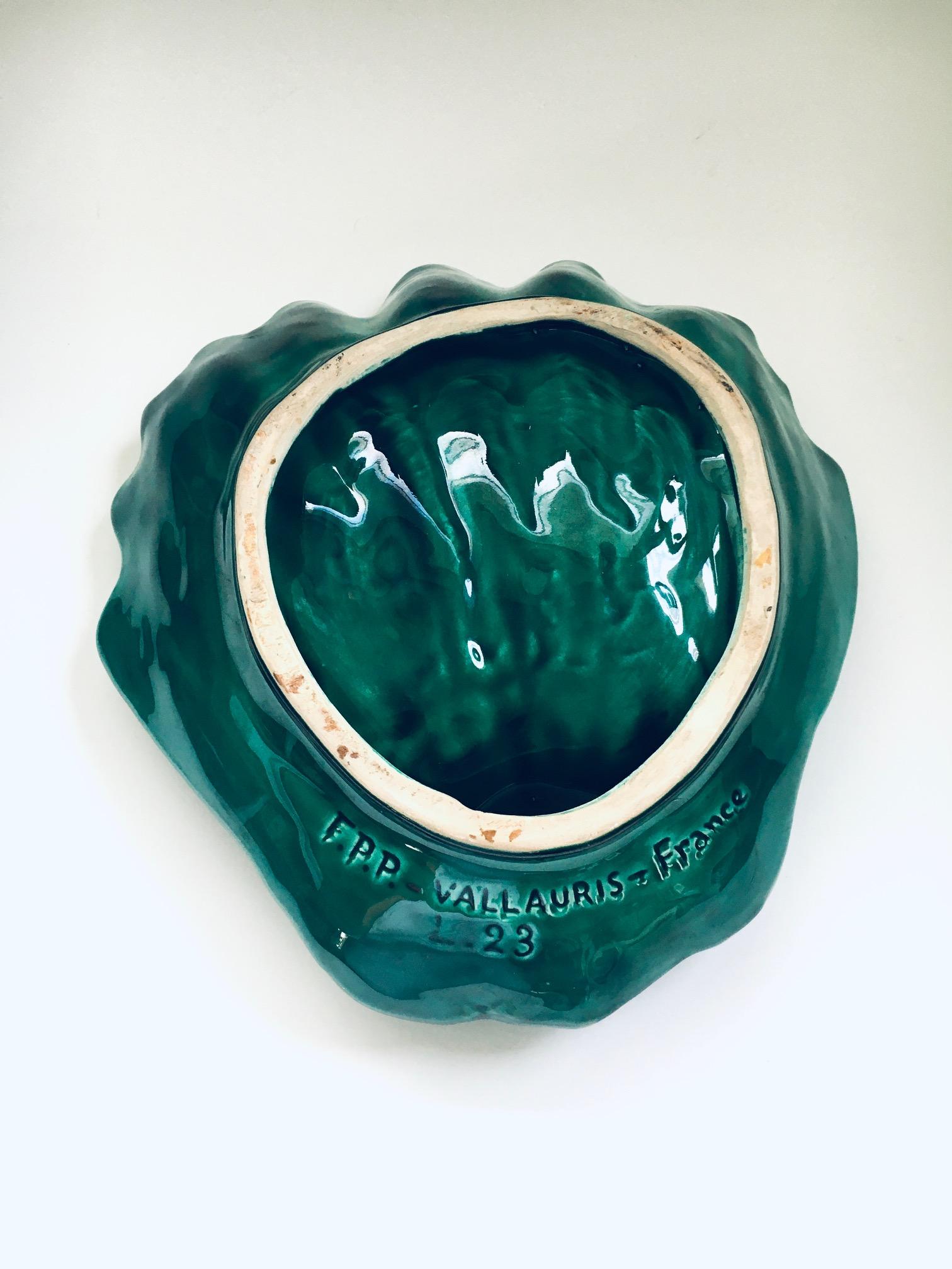 Art Studio Ceramics Shell Bowl, F.P.P. Vallauris, France 1960's For Sale 2