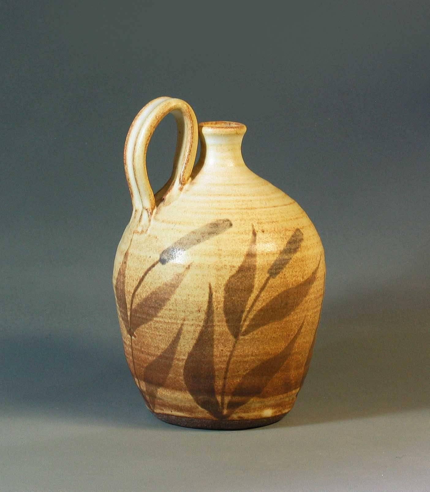 Art Studio Pottery Group by T. Kidick & B. Reddick In Excellent Condition In Ottawa, Ontario
