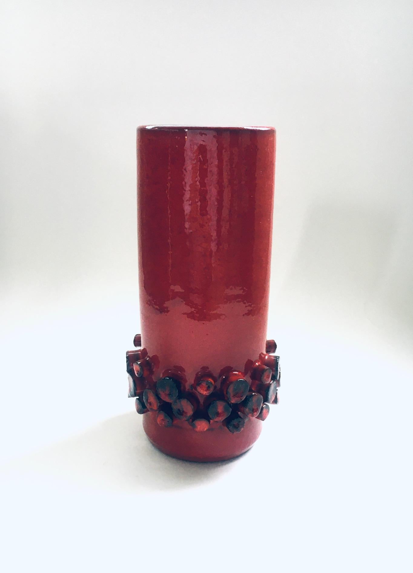 Vintage Midcentury Art Studio Pottery Vase by Hans (Hanns) Welling for Ceramano Ceralux, West Germany 1960's / 70's. Red Fat Lava glazed ceramic vase. Signed at the bottom. Comes in very good condition. Measures 24,5cm x 13cm x 13cm.