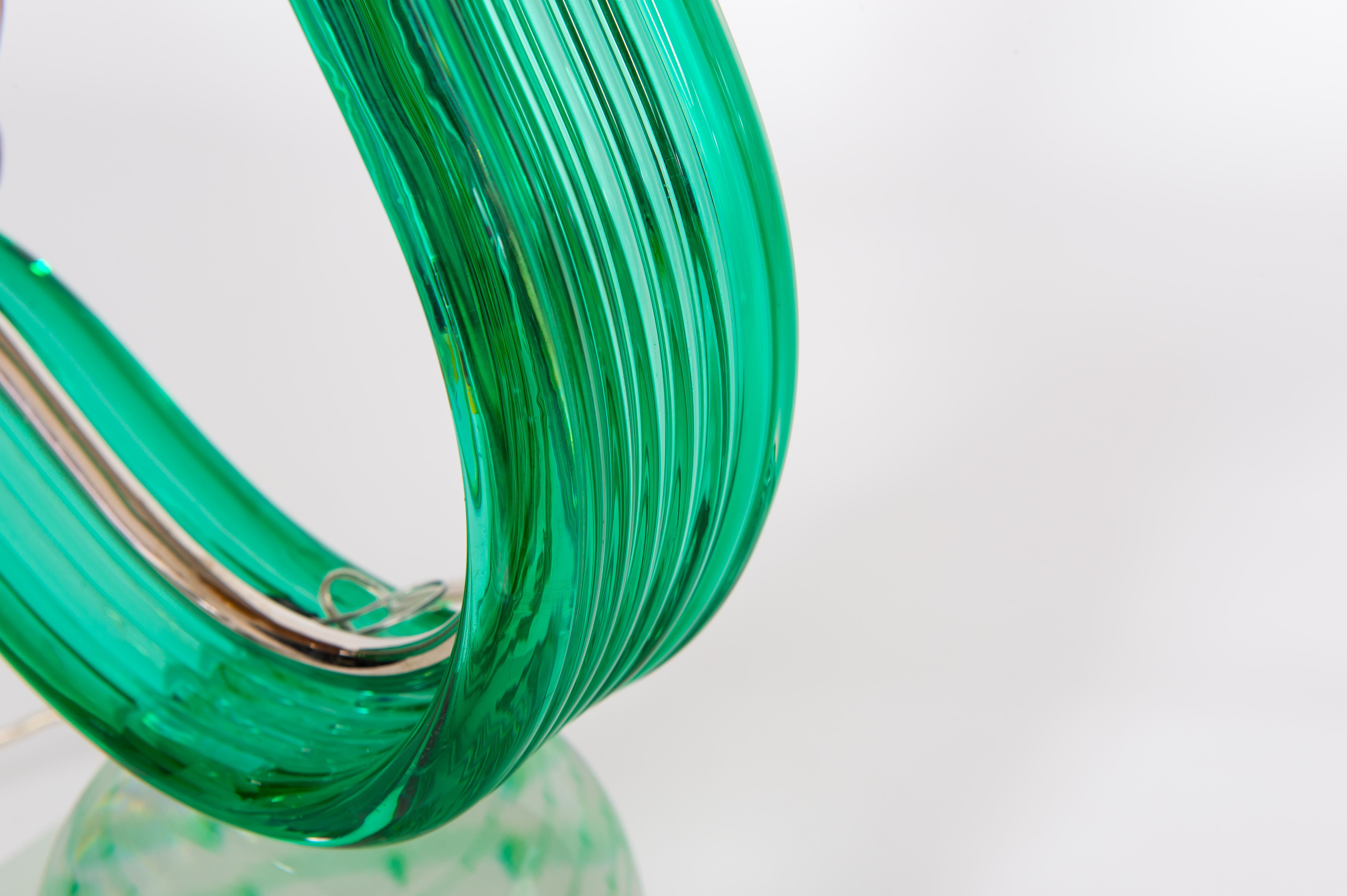 Lampe de bureau d'art en cristal vert et verre de Murano de couleur corail, contemporaine en vente 3