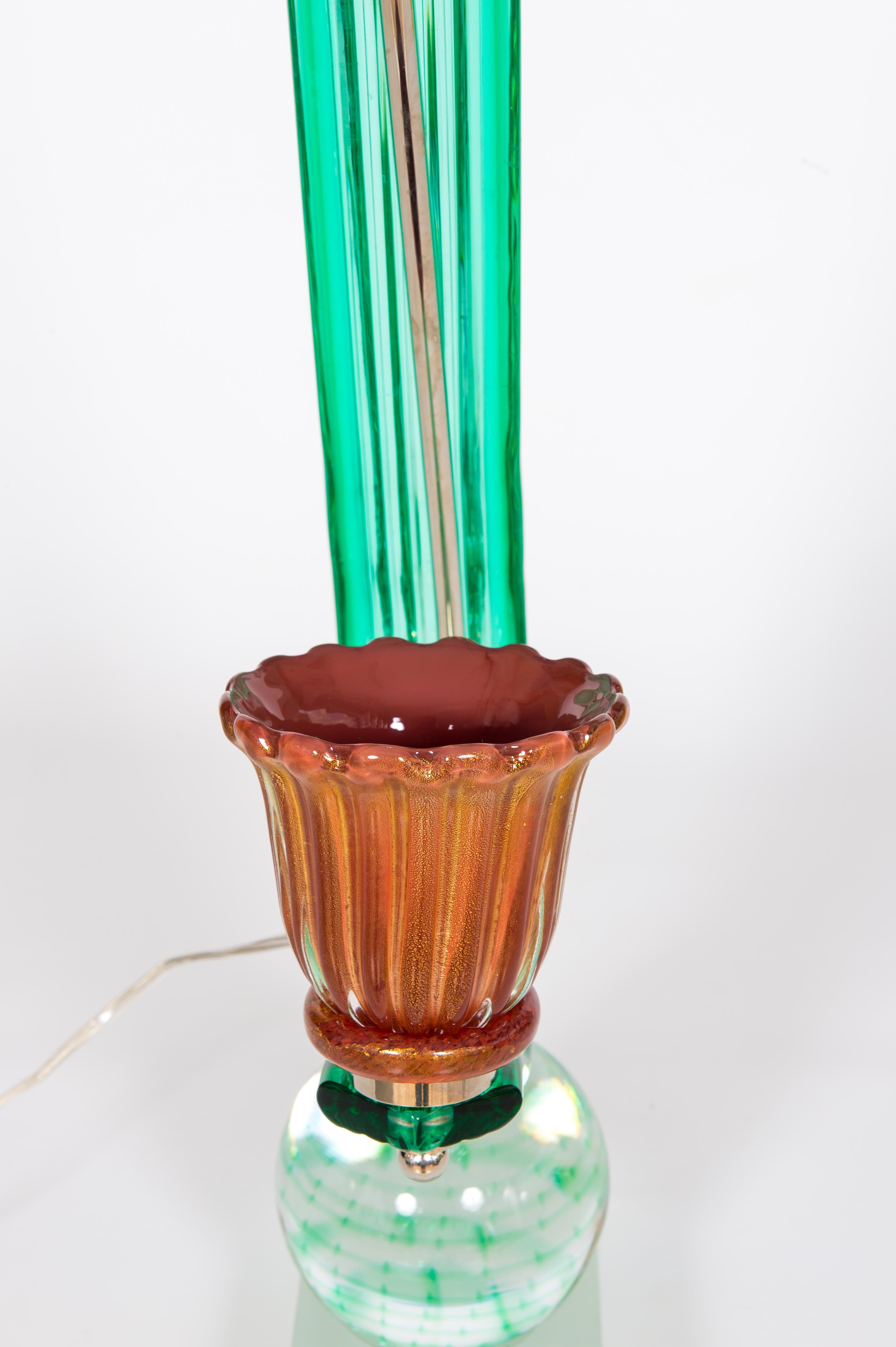 Lampe de bureau d'art en cristal vert et verre de Murano de couleur corail, contemporaine en vente 9