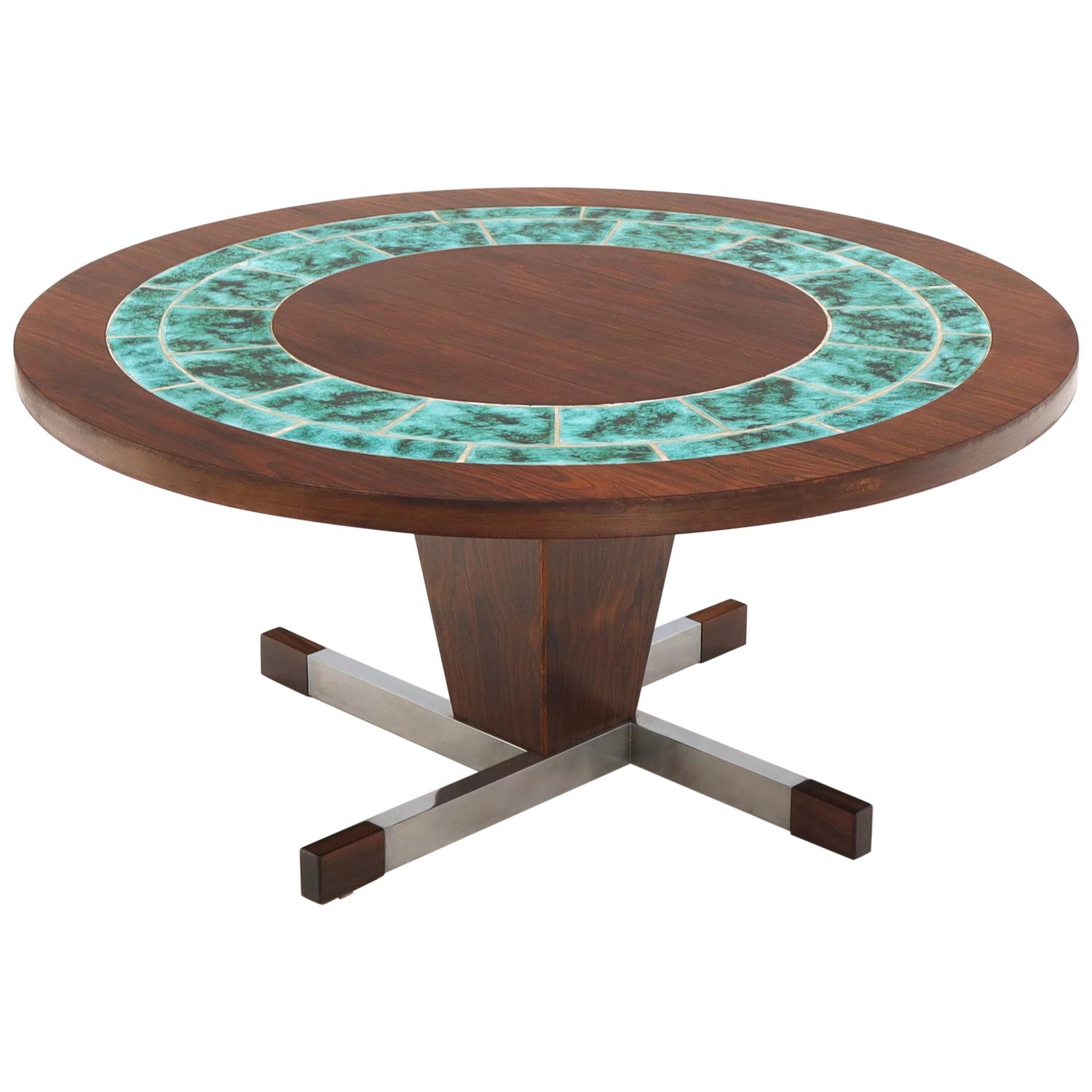 Table basse ronde à plateau en carreaux d'art en bois de rose et base en forme de cône