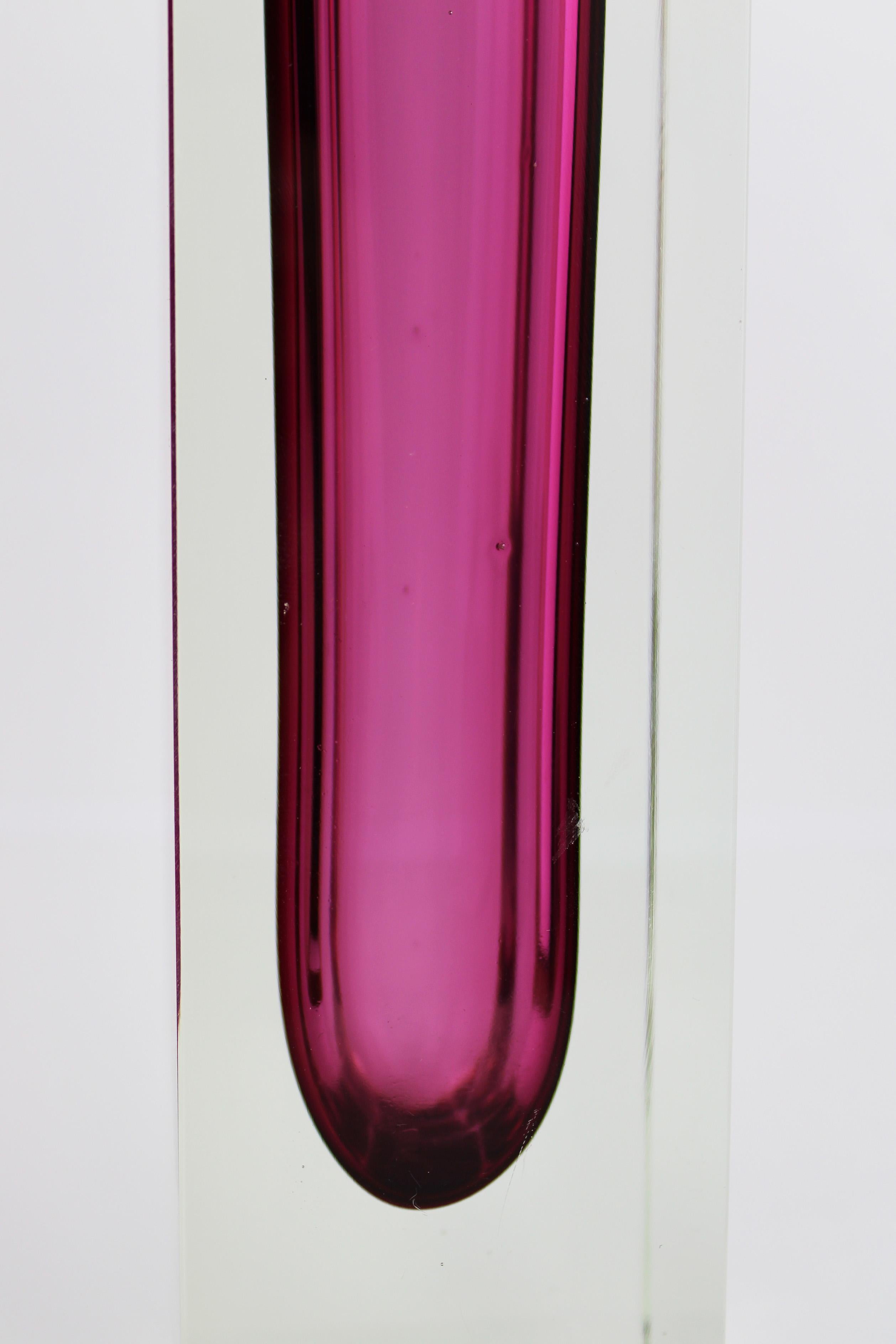 Art Vase Murano Flavio Poli Aubergine Sommerso  Glass Mandruzzato 1960 Italy In Good Condition For Sale In Antwerpen, BE
