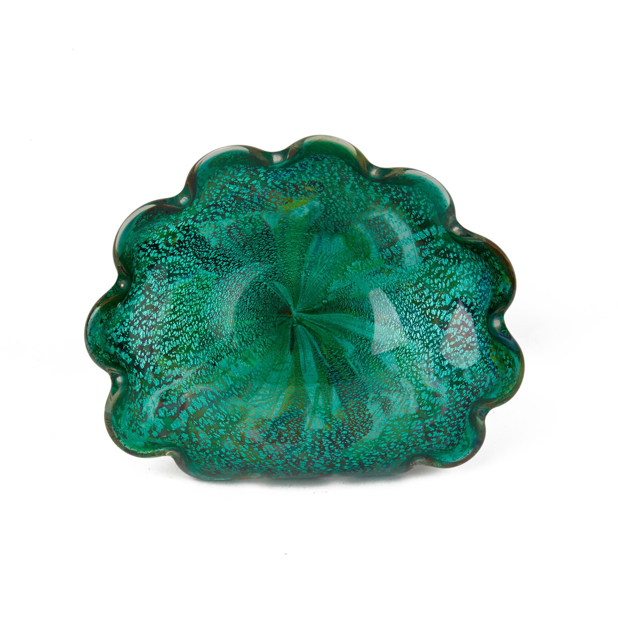 Plato de cristal Art Vetrairia Muranese AVEM Murano Tutti Frutti, circa 1950 Moderno de mediados de siglo en venta