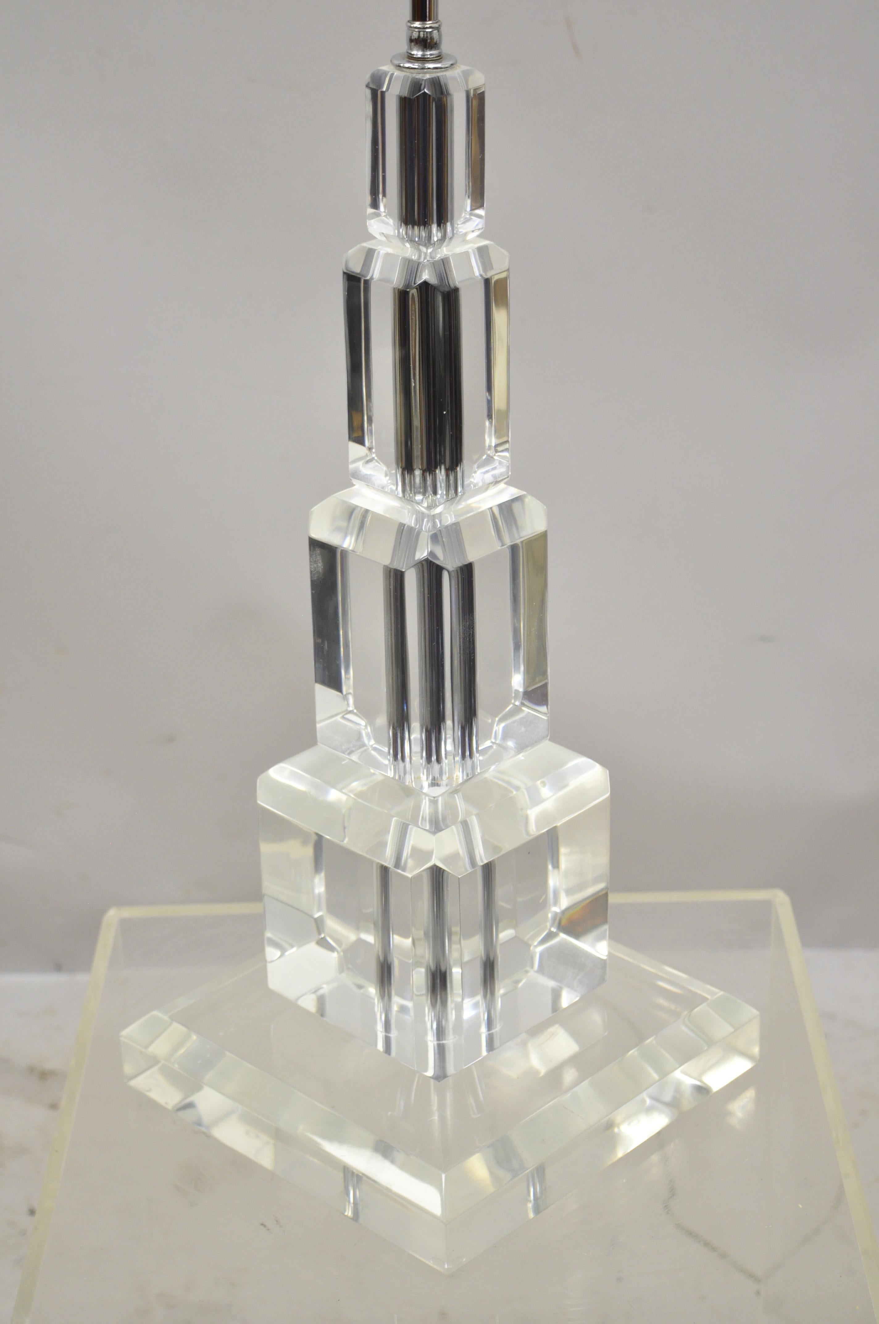 Art-Vue Mid-Century Modern Large Stacked Lucite Acrylic Skyscraper Table Lamp For Sale 4