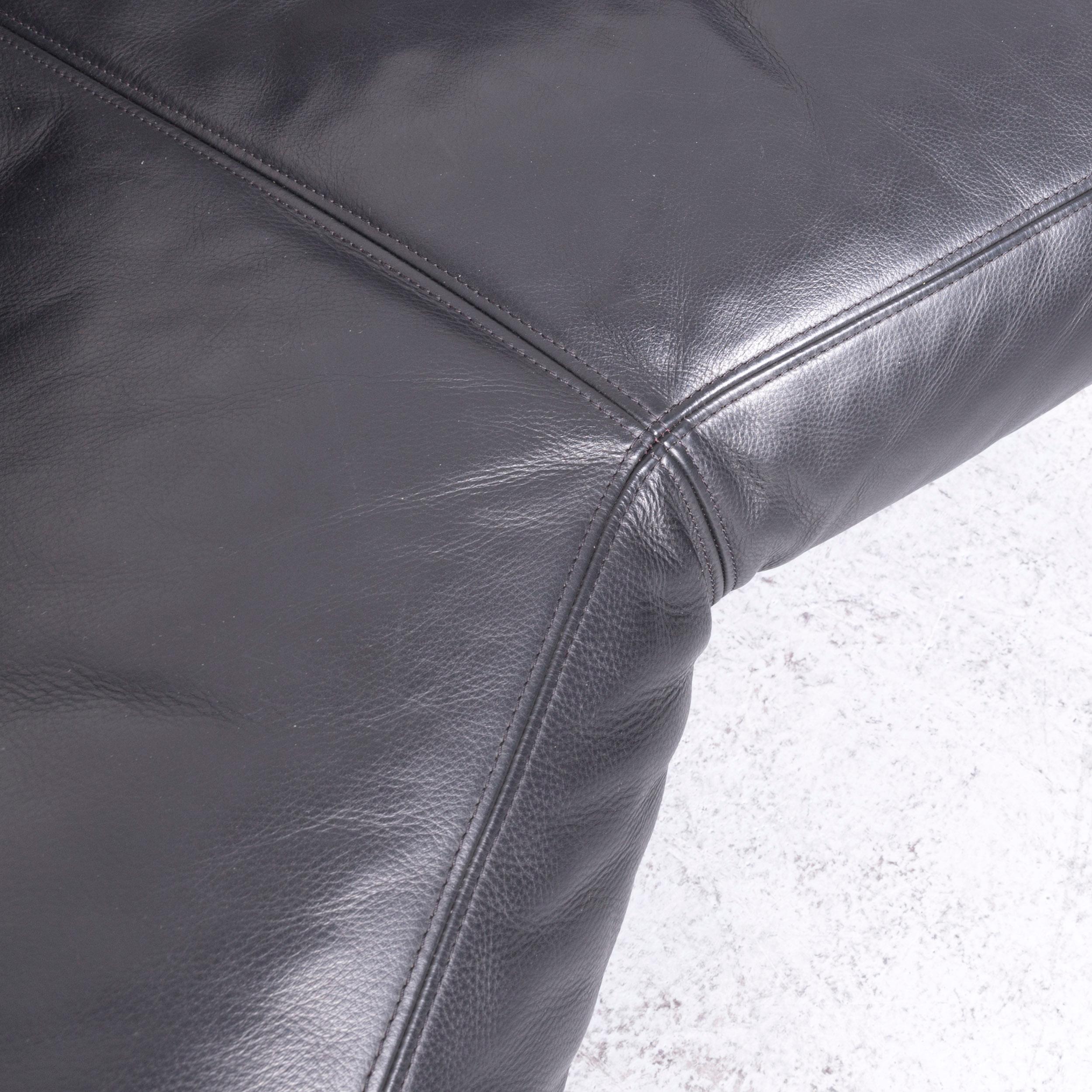 Contemporary Artanova Medea Designer Black Leather Corner Sofa Couch For Sale