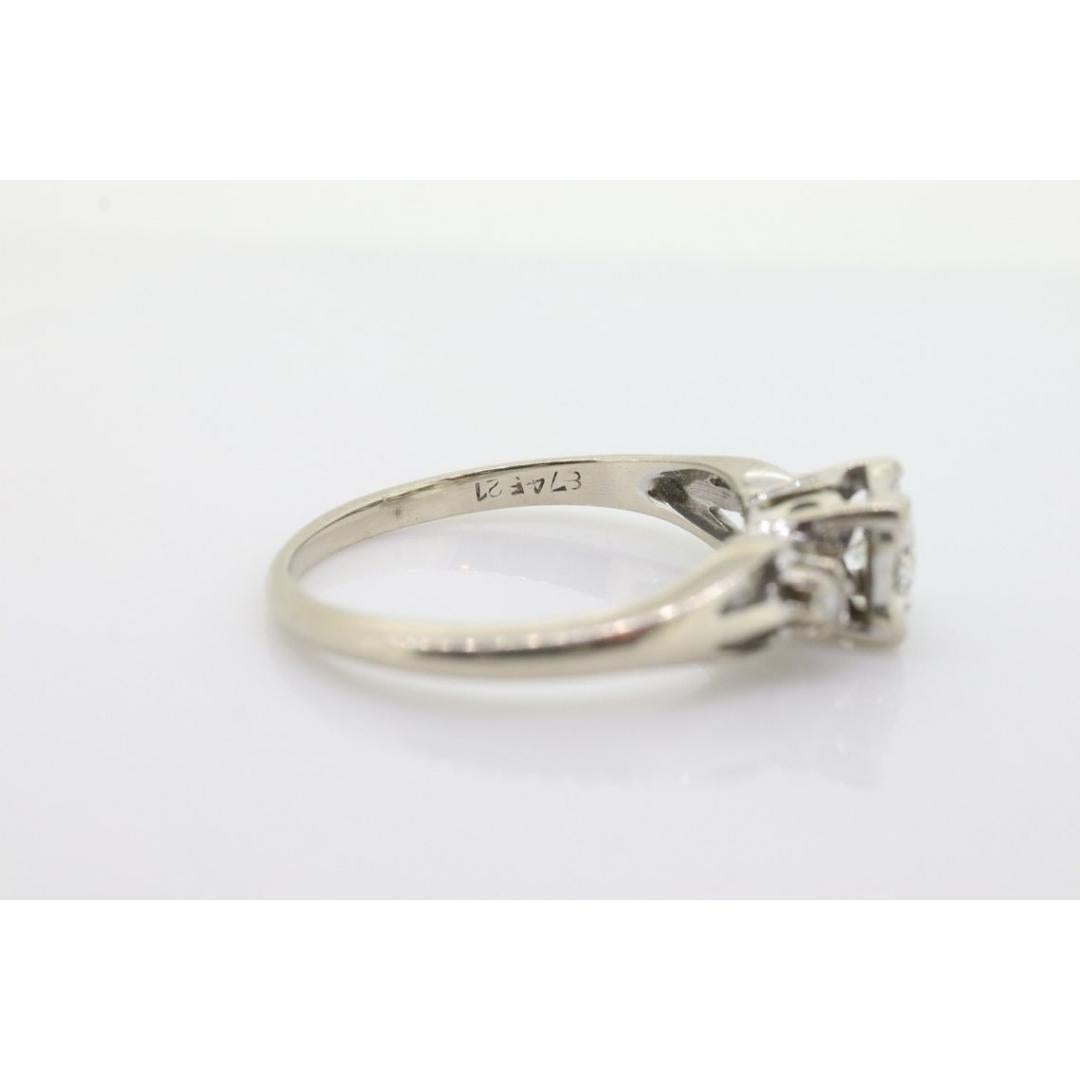 ARTCARVED 14k Gold Diamantring. Art geschnitzter quadratischer Kathedralen-Verlobungsring. im Angebot 4