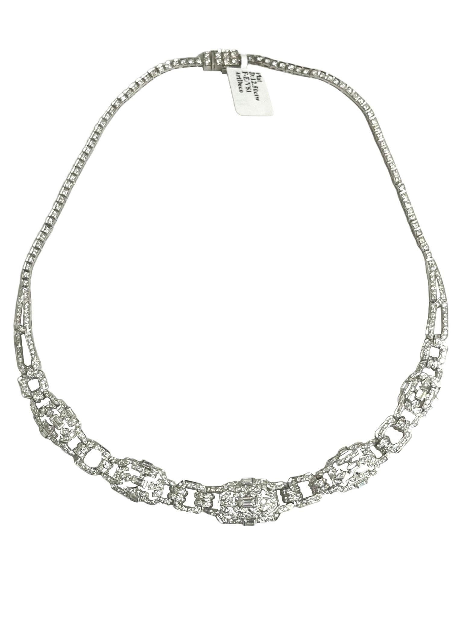 Round Cut ArtDeco 12.85ctw Platinum Round Emerald Cut Diamond VS1 Clarity Necklace For Sale