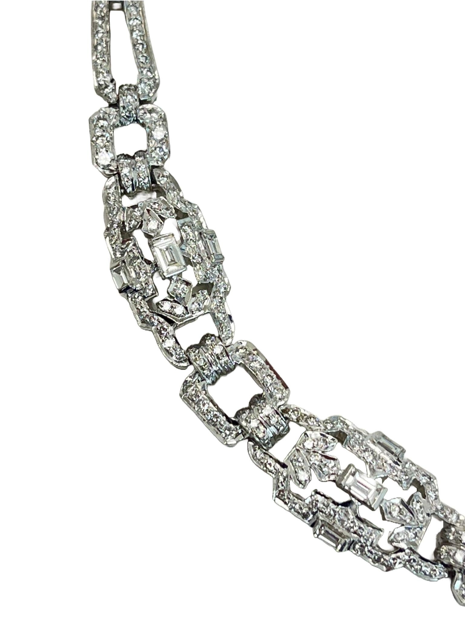 ArtDeco 12.85ctw Platinum Round Emerald Cut Diamond VS1 Clarity Necklace For Sale 1