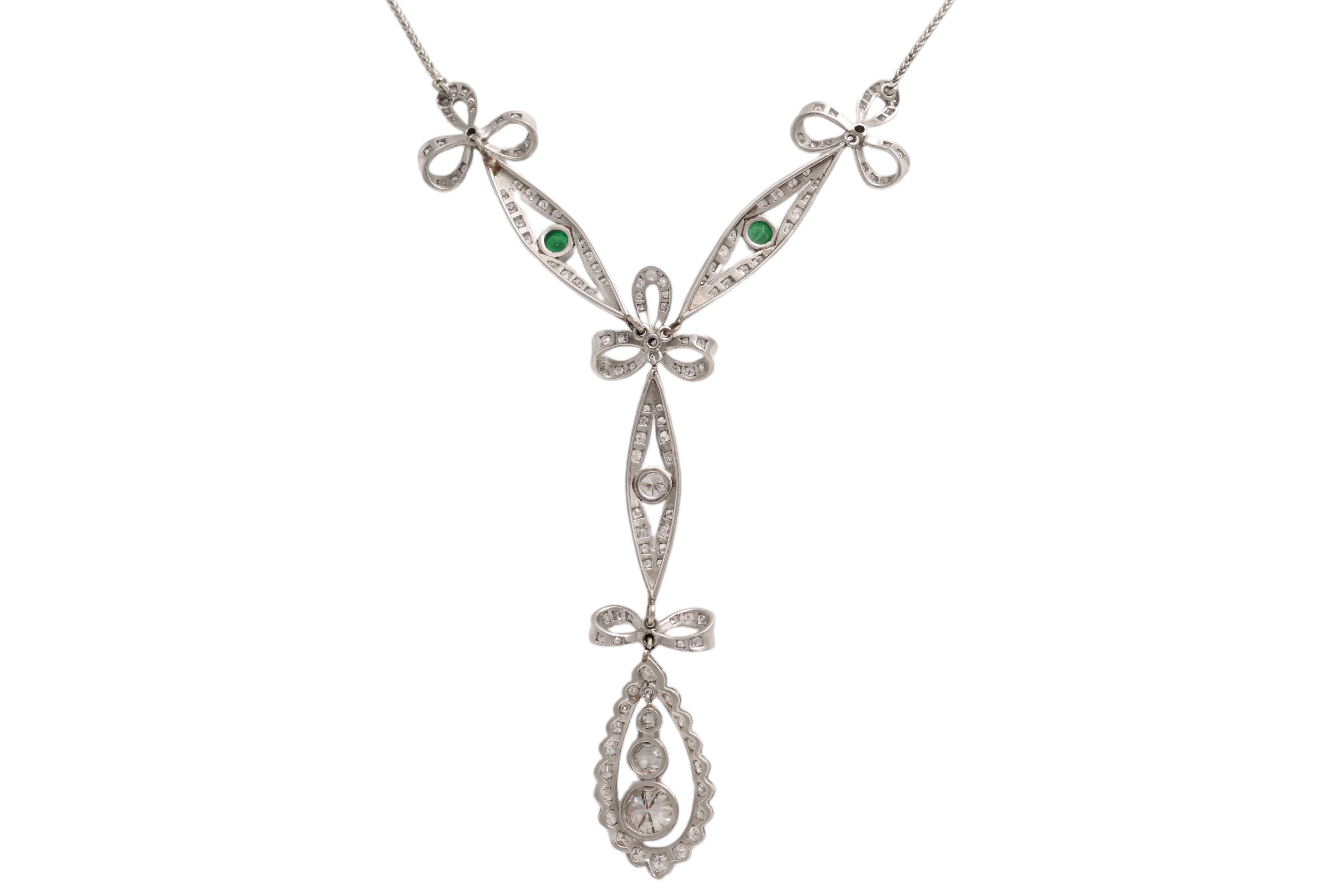 Collana Artdeco 1920 s Plainum e oro 18 Kt con diamanti in vendita 4