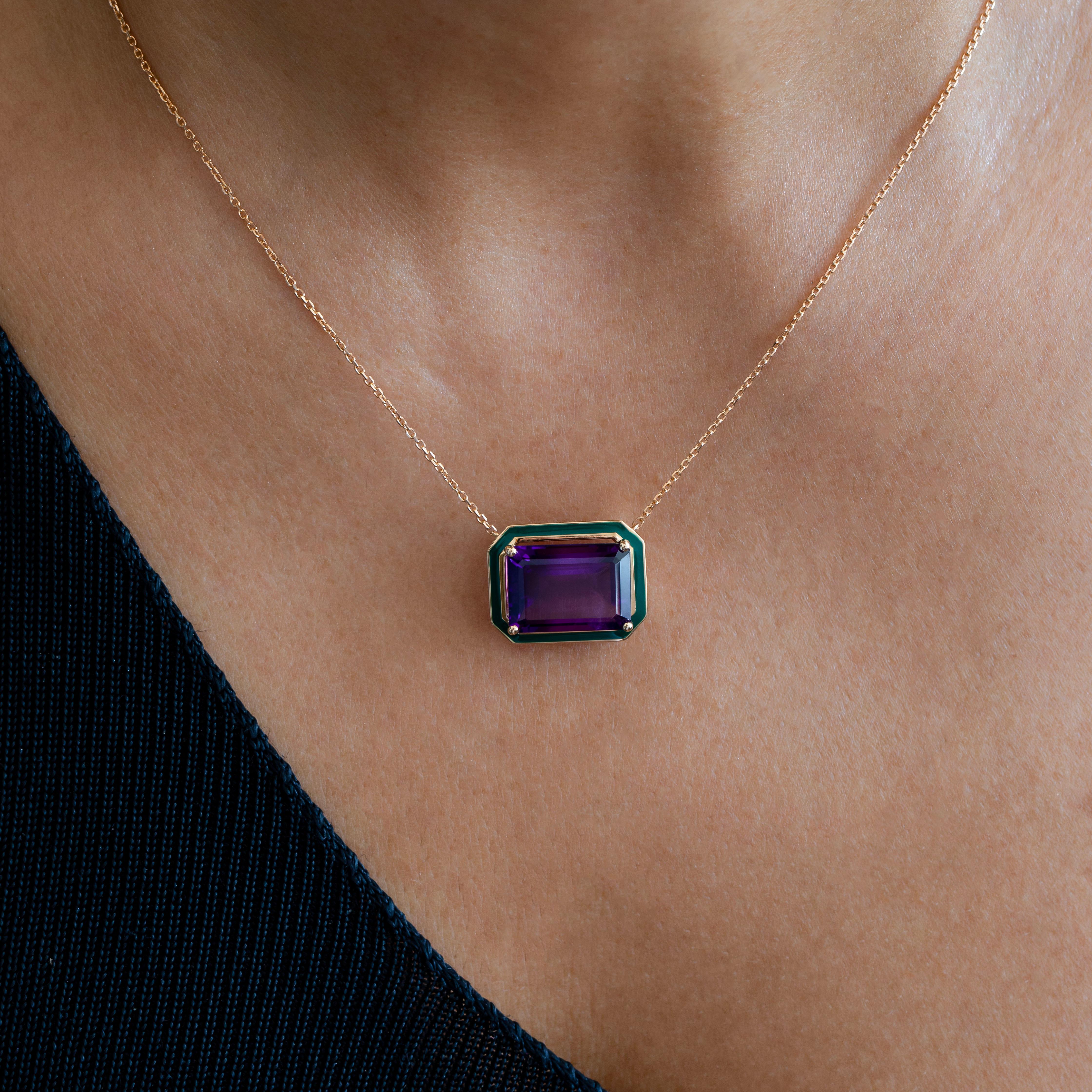 Women's Artdeco and Pendant Necklace, 6-7.00 ct Amethyst Stone Necklace, 14K Gold For Sale