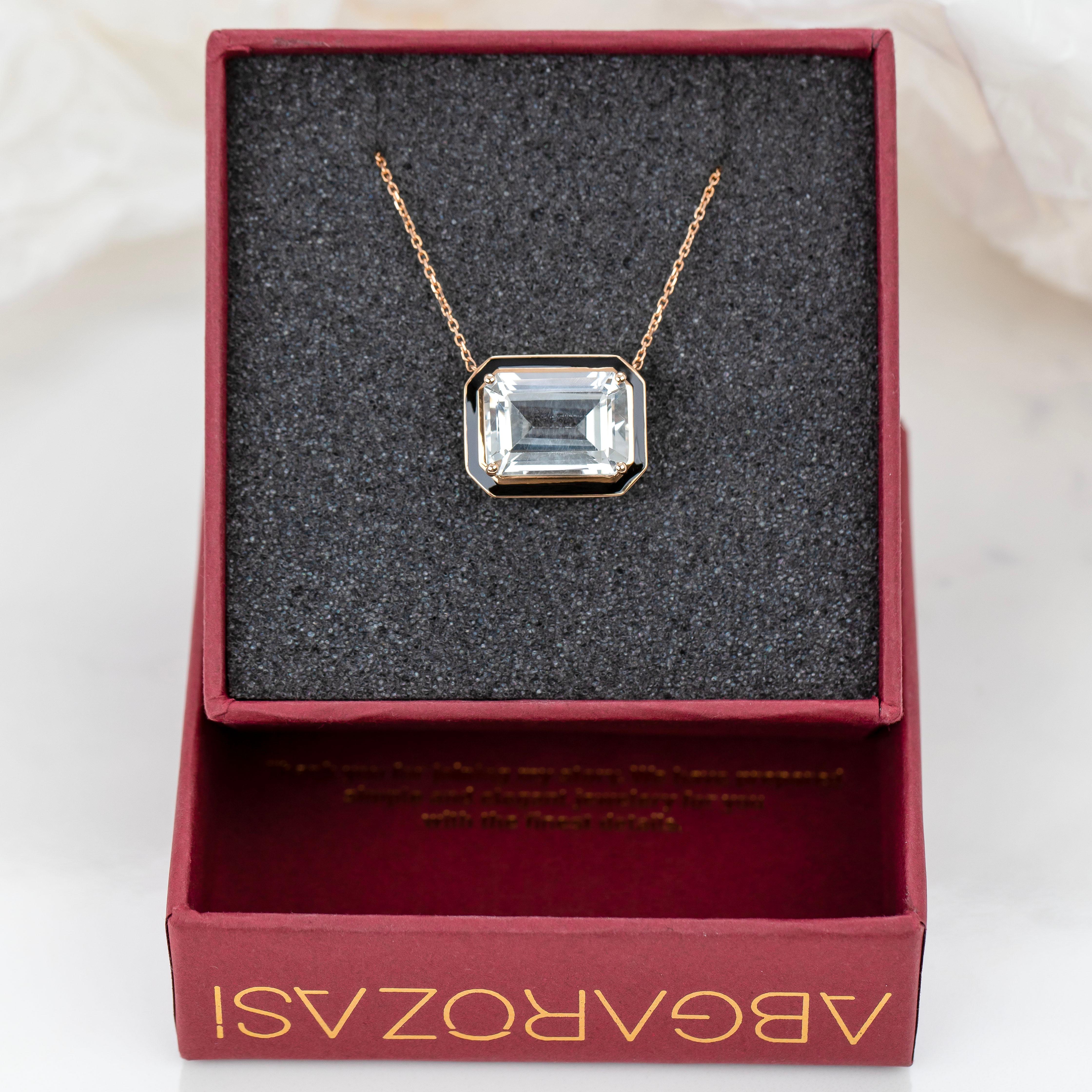Emerald Cut Artdeco and Pendant Necklace, 6-7.00 ct Topaz Stone Necklace, 14K Gold For Sale