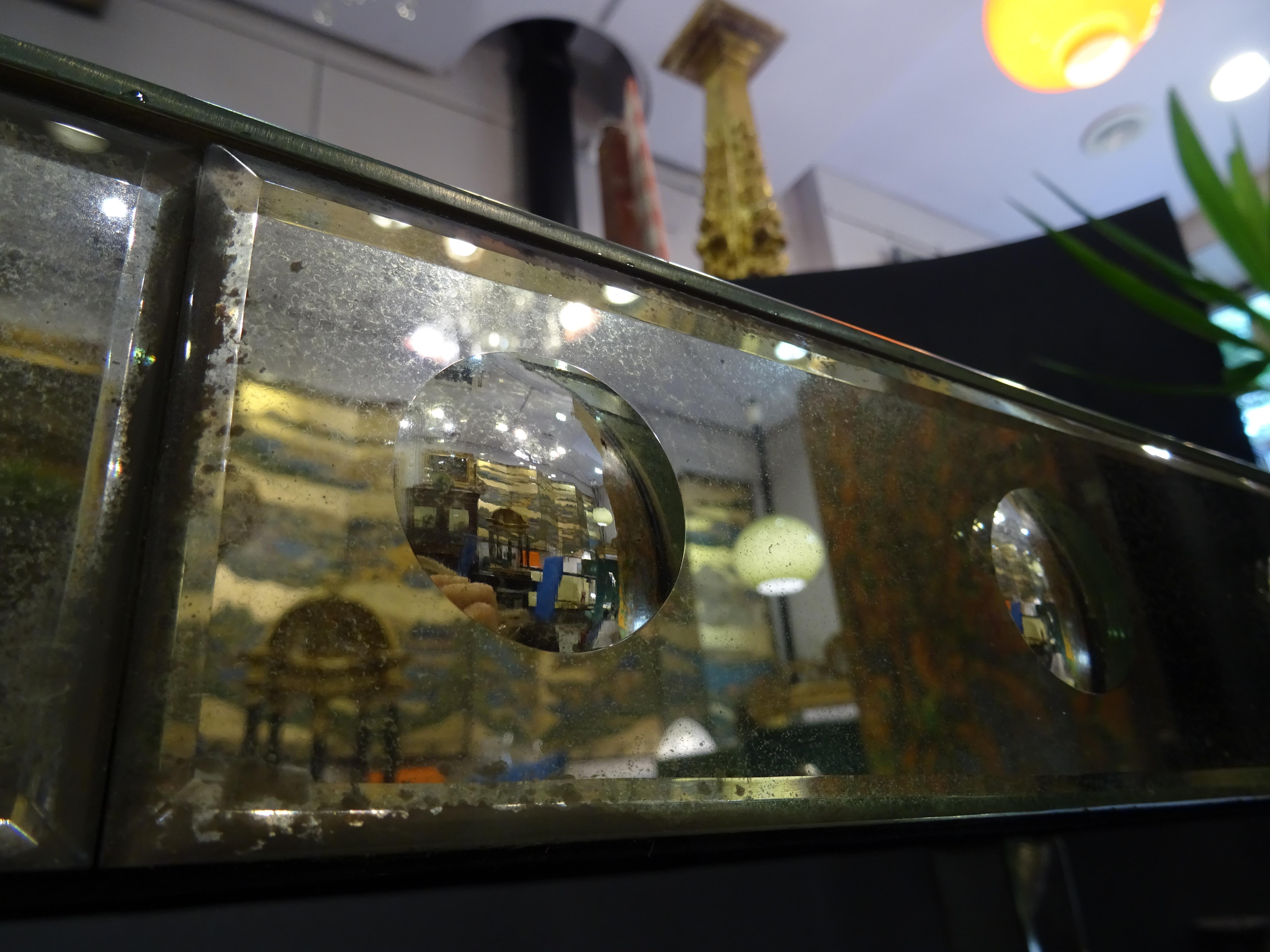Art Deco French Console in Mercury Mirrors, circa 1940 10