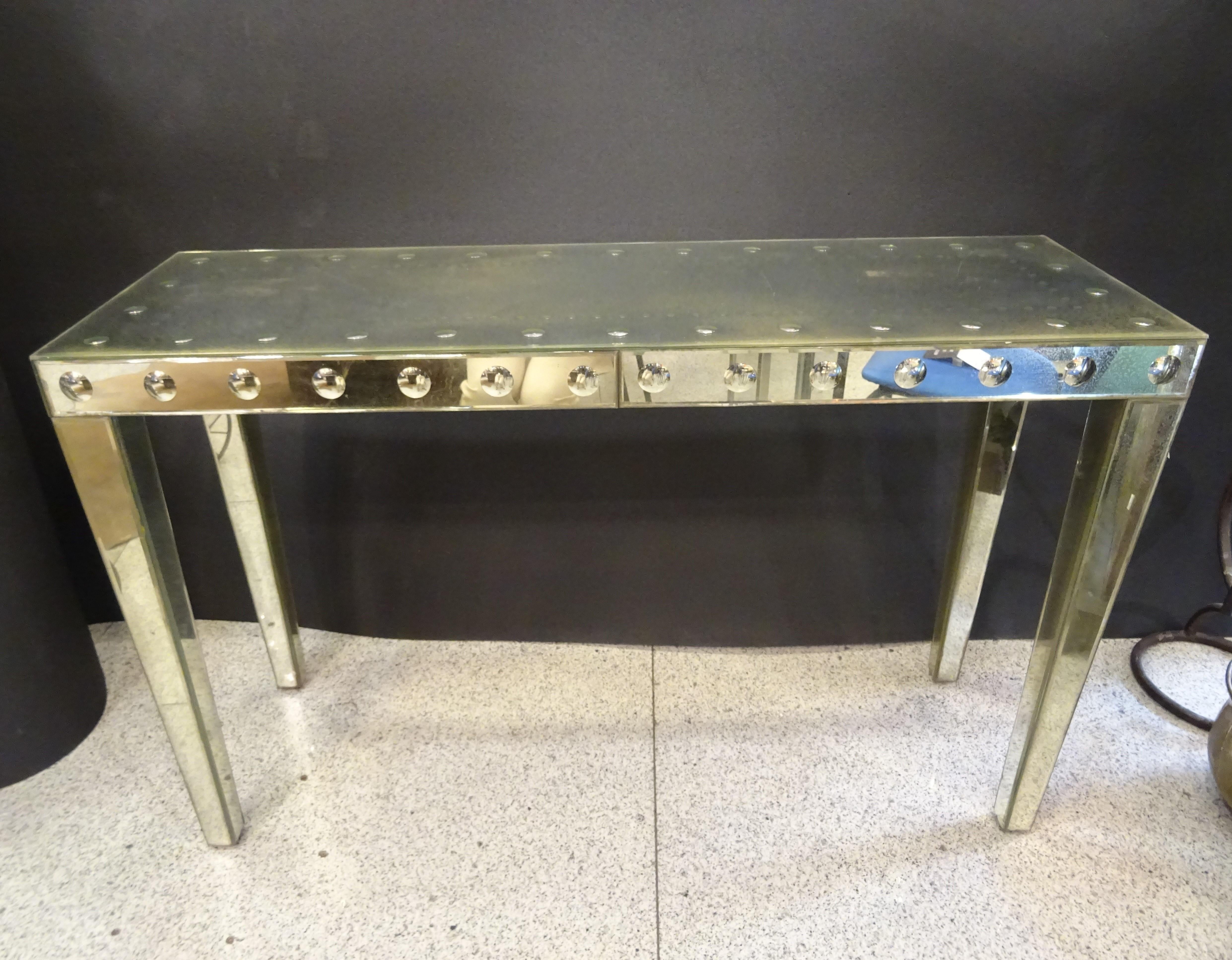 Mid-20th Century Art Deco French Console in Mercury Mirrors, circa 1940