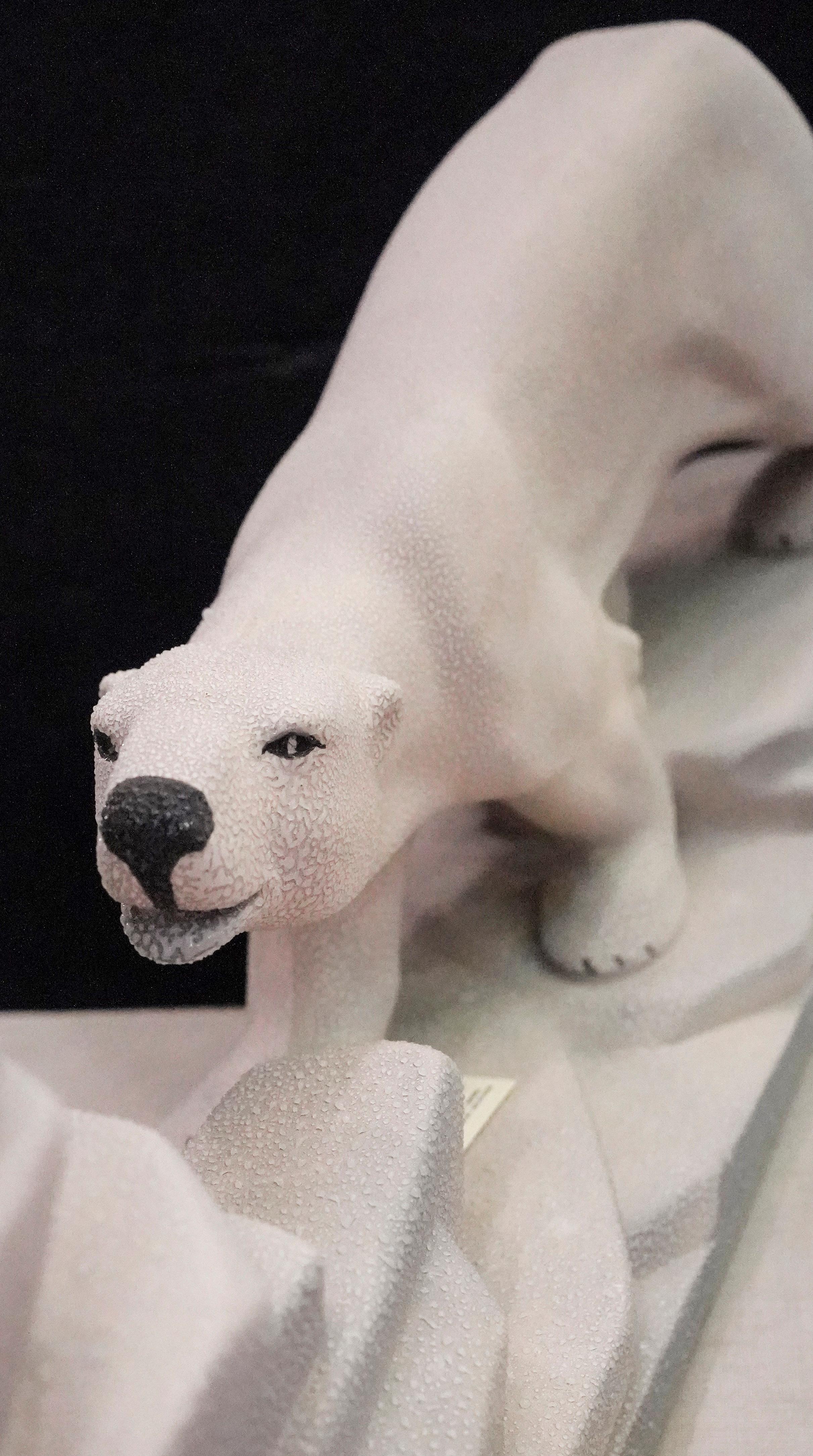 Art Deco French White Pair of Polar Ceramic Bears from 1935 by Charles Lemanceau 2