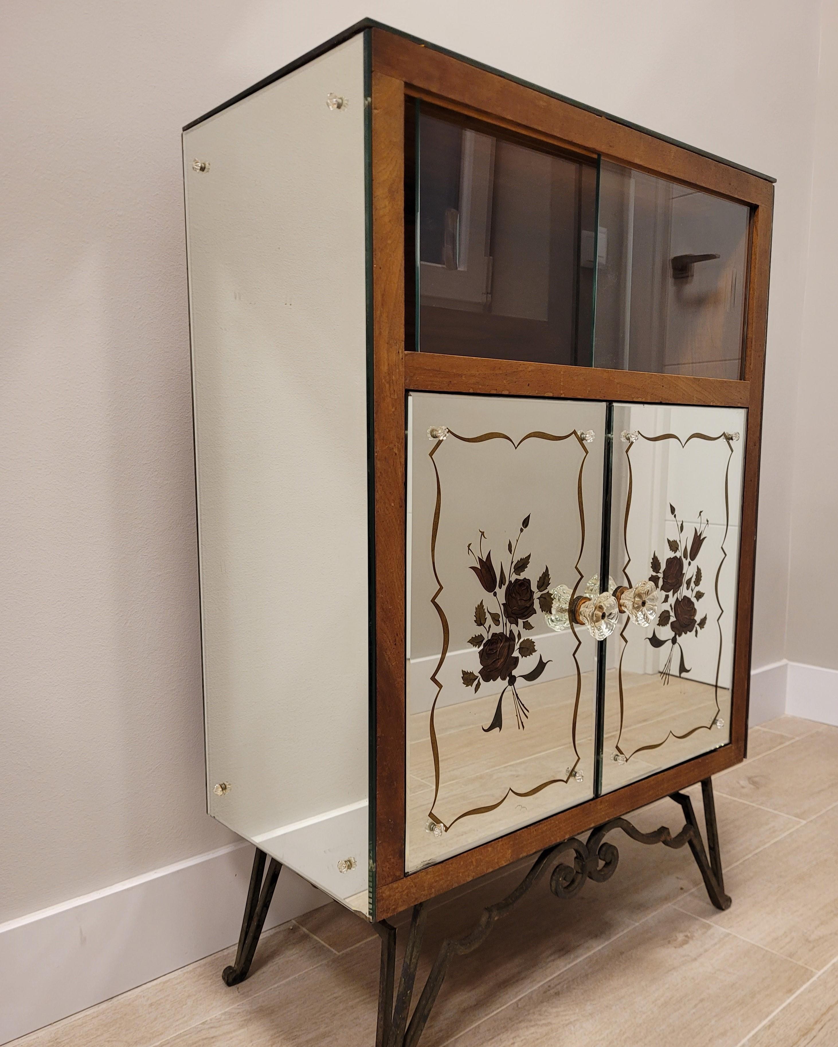 Hand-Crafted Artdeco Italian Crystal Cabinet, Bookcases, Endtable